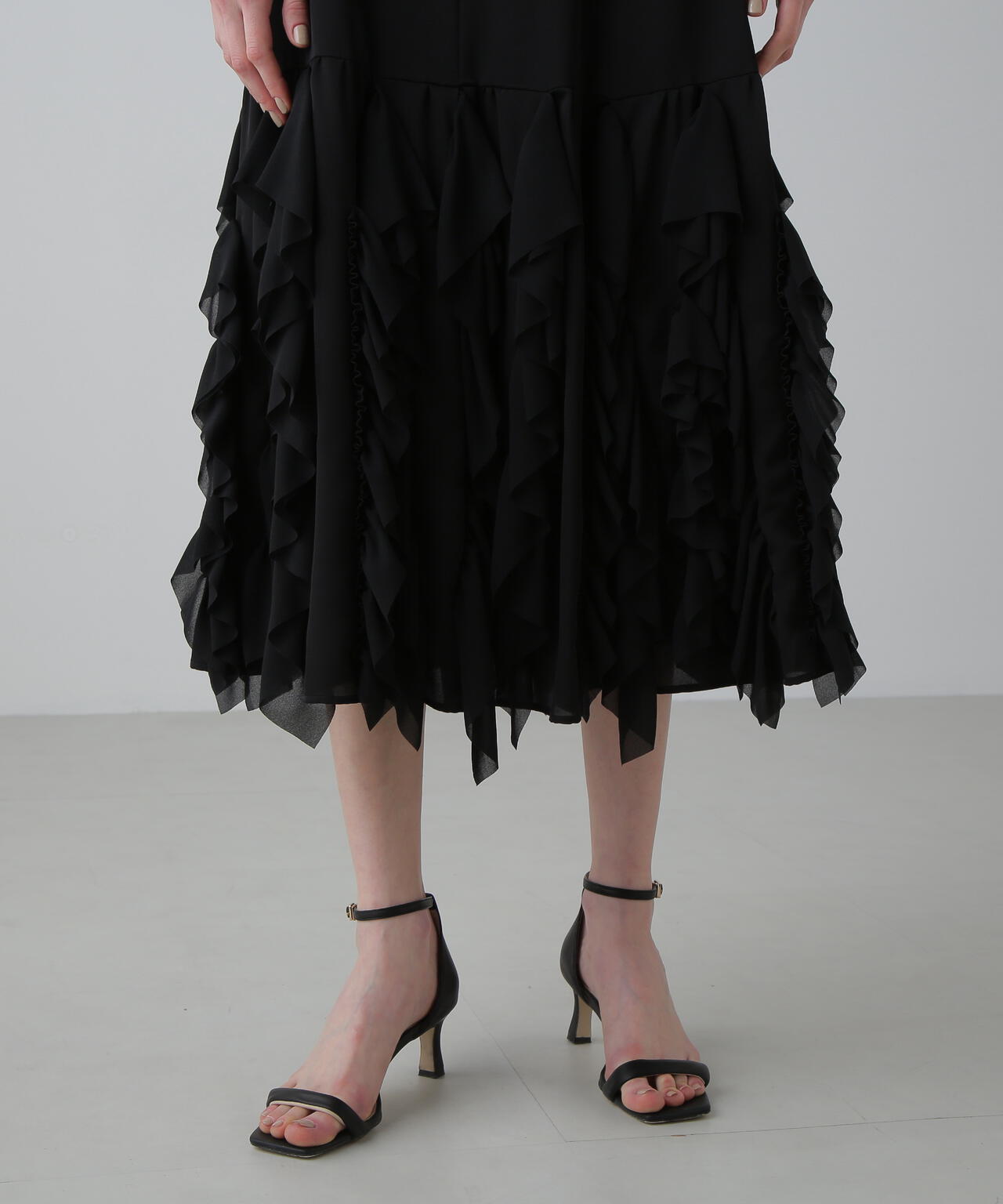 ＜BLACK LABEL＞シルキーツイルスカート