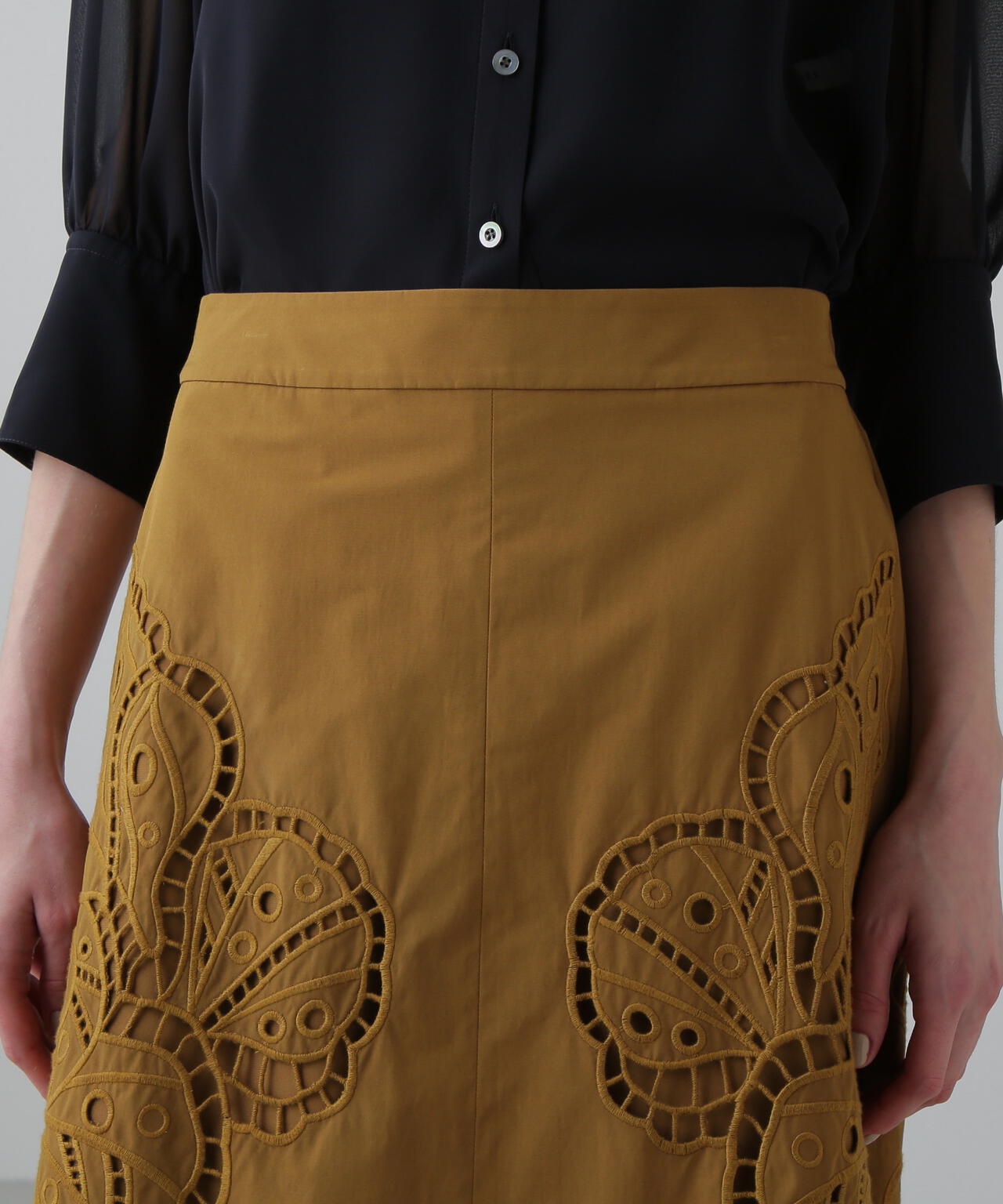 シェルカットワークスカート