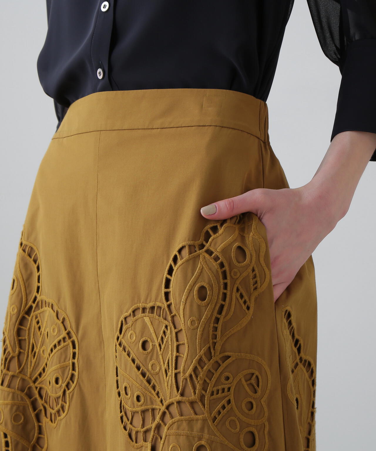 シェルカットワークスカート