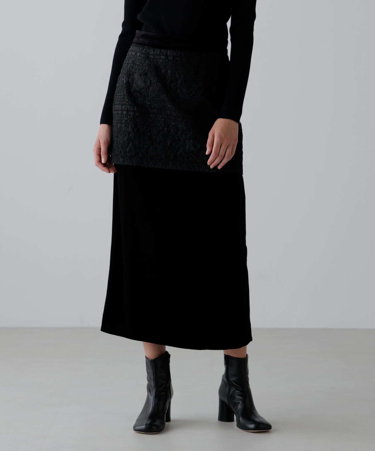 ＜20周年記念＞リュクスオーナメントレーススカート