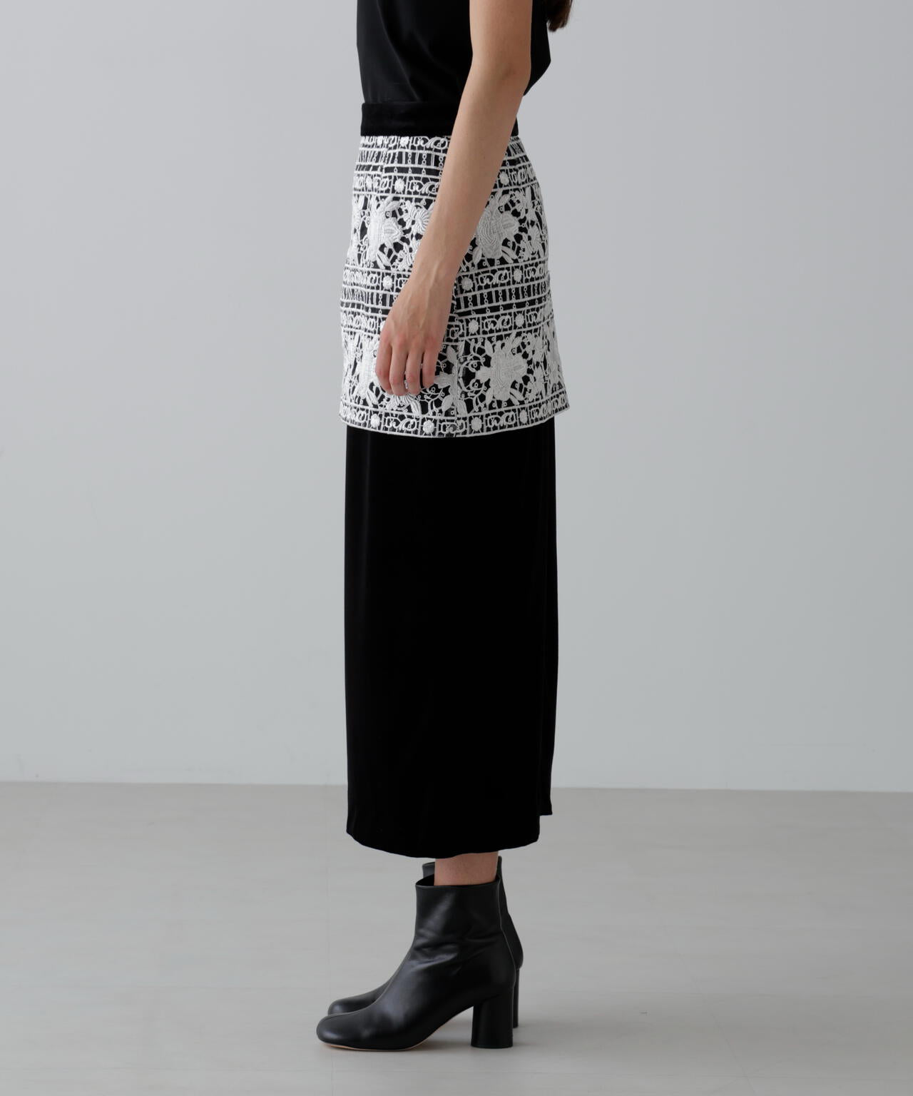 ＜20周年記念＞リュクスオーナメントレーススカート