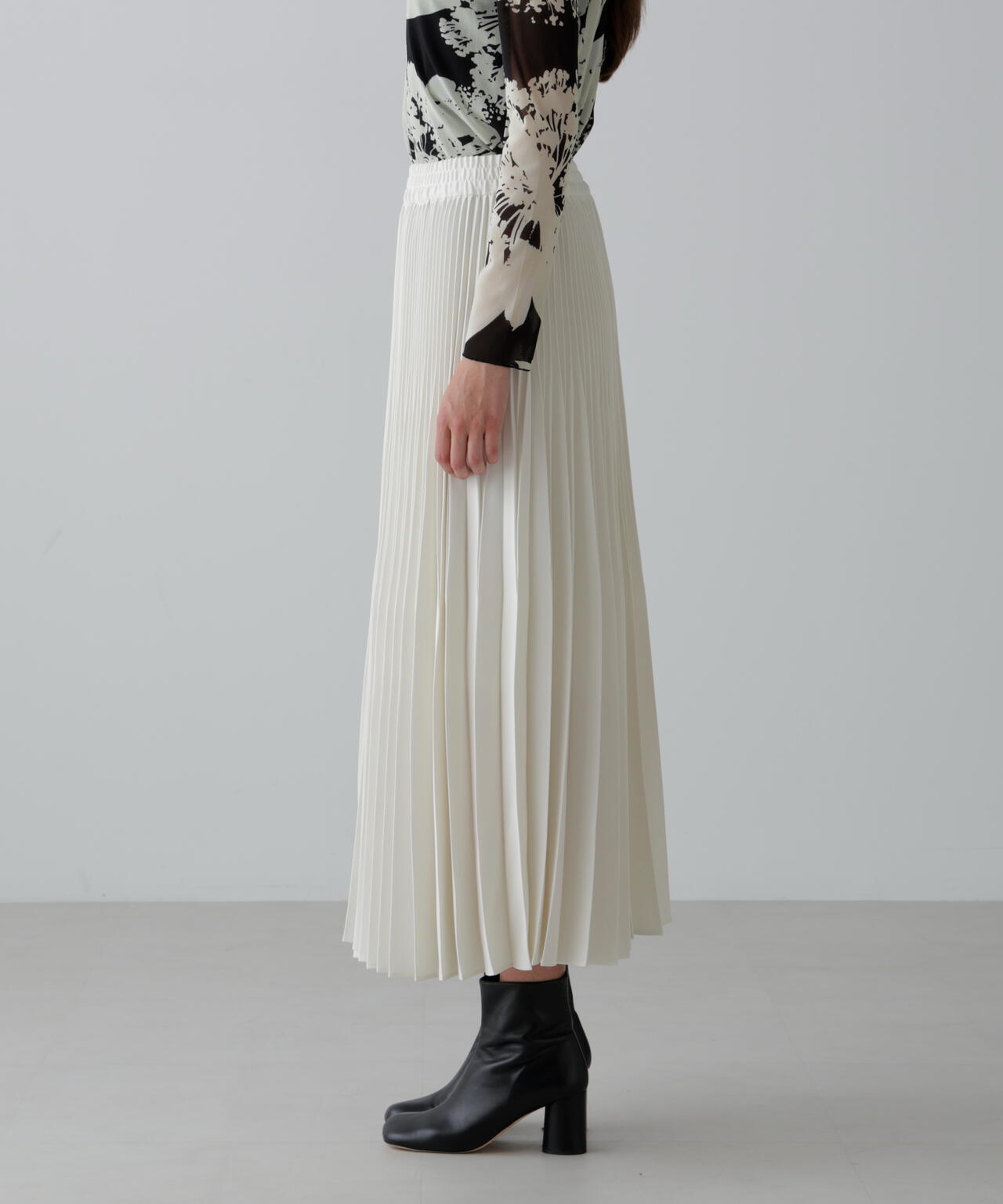 Yooichアドーア　ADORE スラブツイードアシメトリーヘムスカート セール】 スラブツイードアシメトリーヘムスカート （スカート