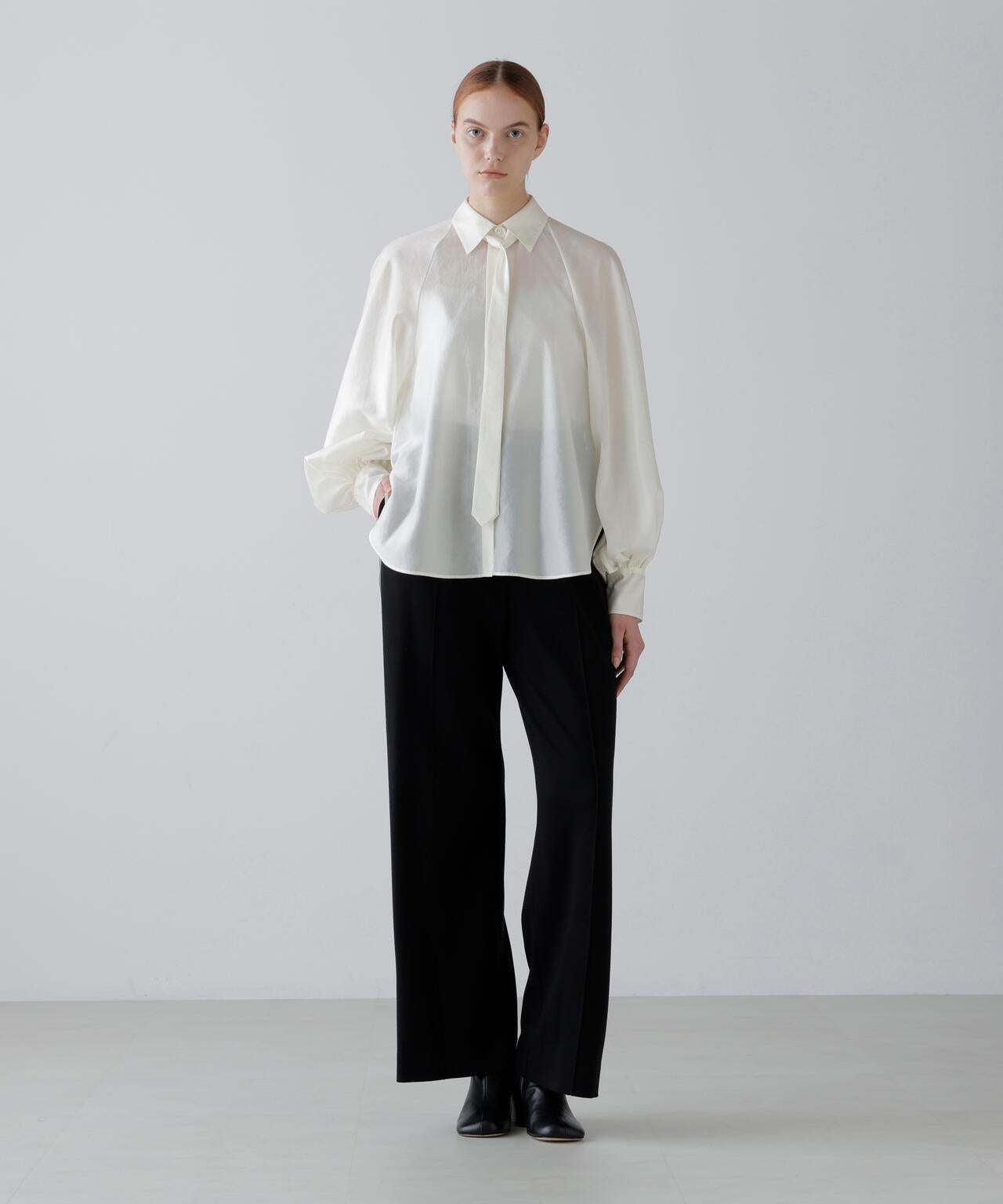 ストレッチポンチパンツ | ADORE（アドーア） ｜【公式】通販mix.tokyo