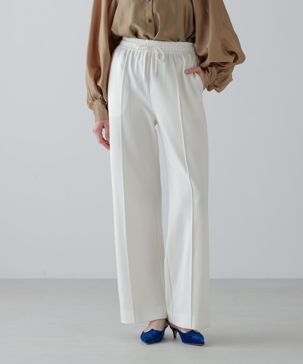 ストレッチポンチパンツ