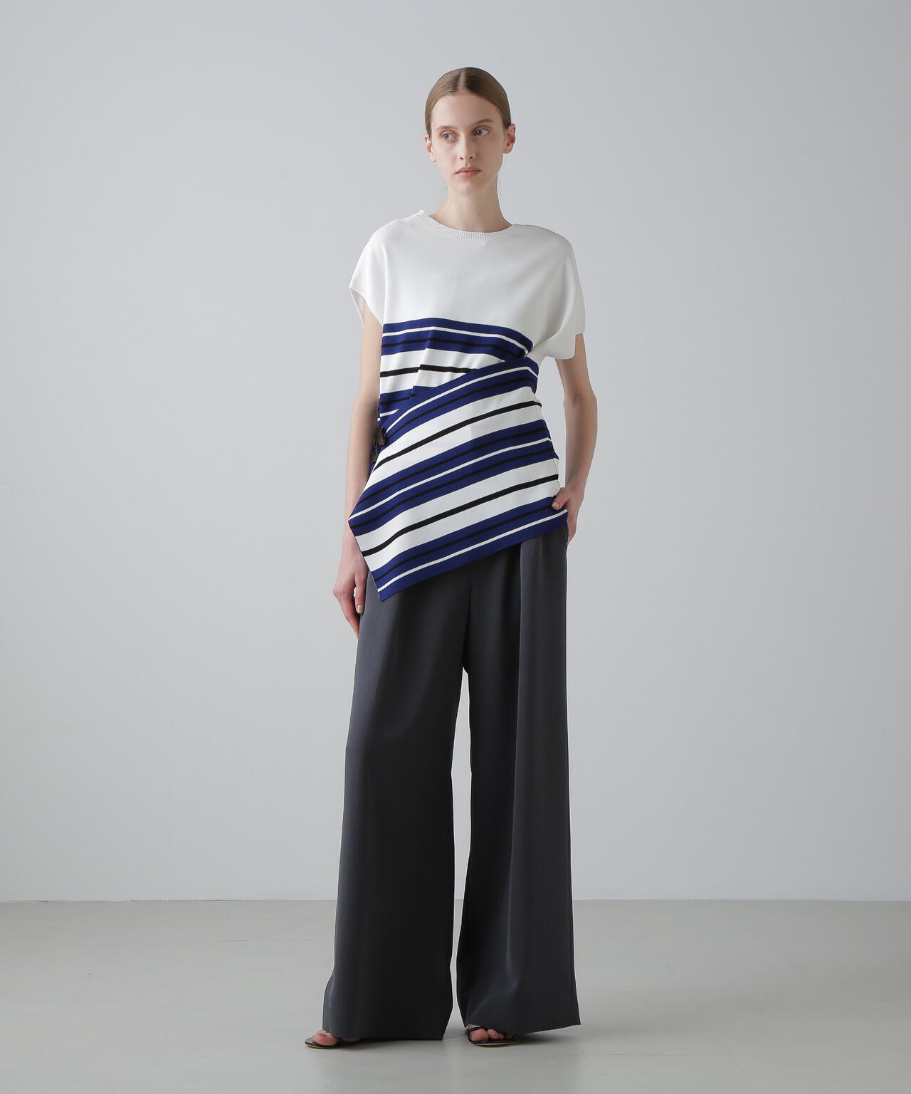 ドライタッチツイルパンツ