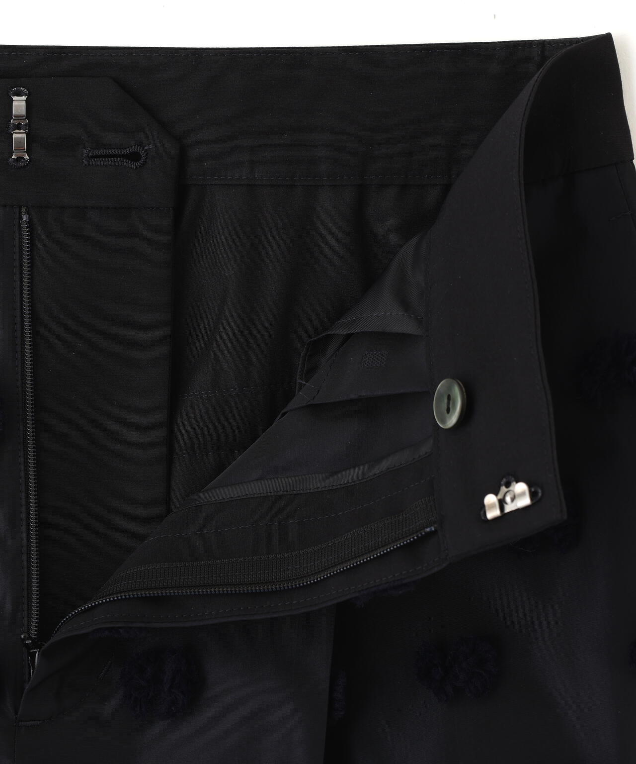 ラビットテールジャガードパンツ