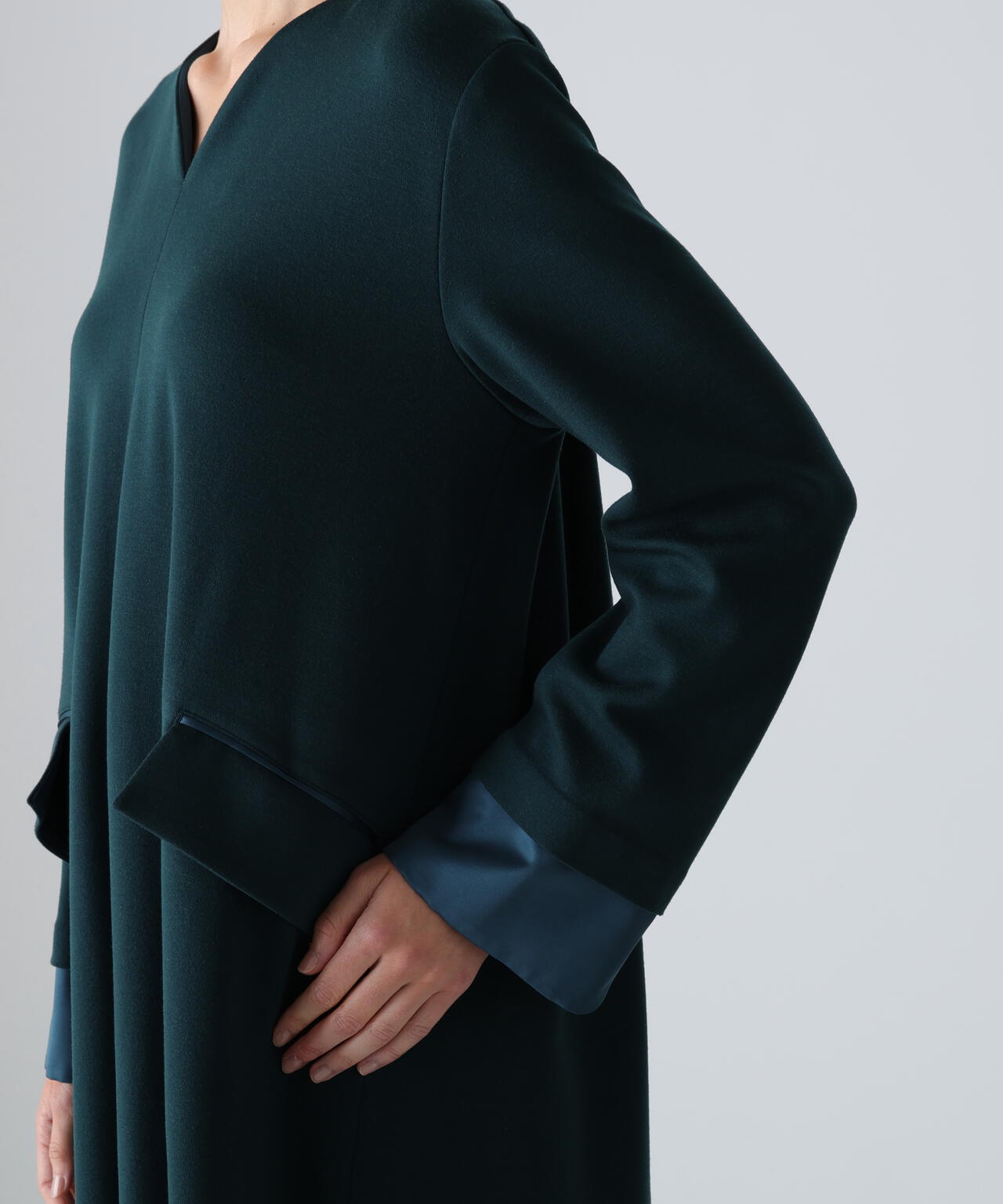 ADORE ストレッチデシンワンピース 38　発送は10/15以降 デニムライクストレッチワンピース | ADORE（アドーア