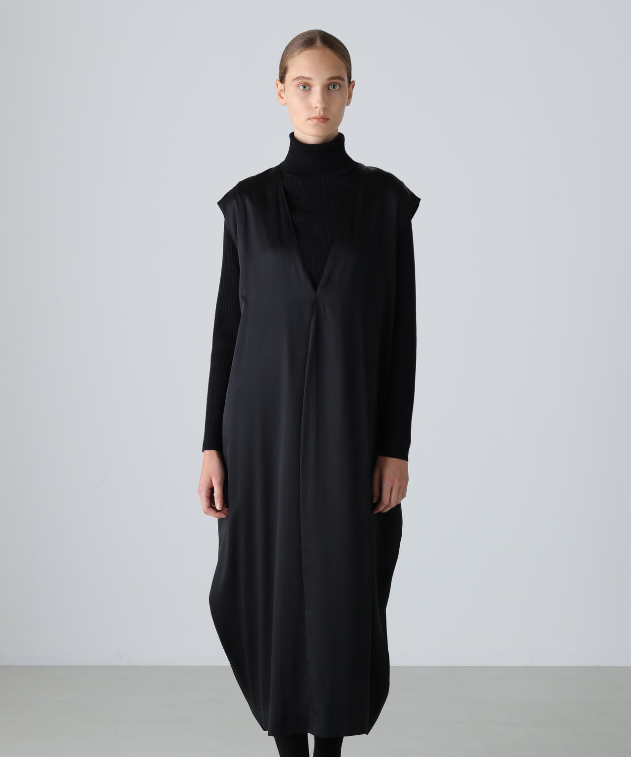 ブライトサテンワンピース | ADORE（アドーア） ｜【公式】通販mix