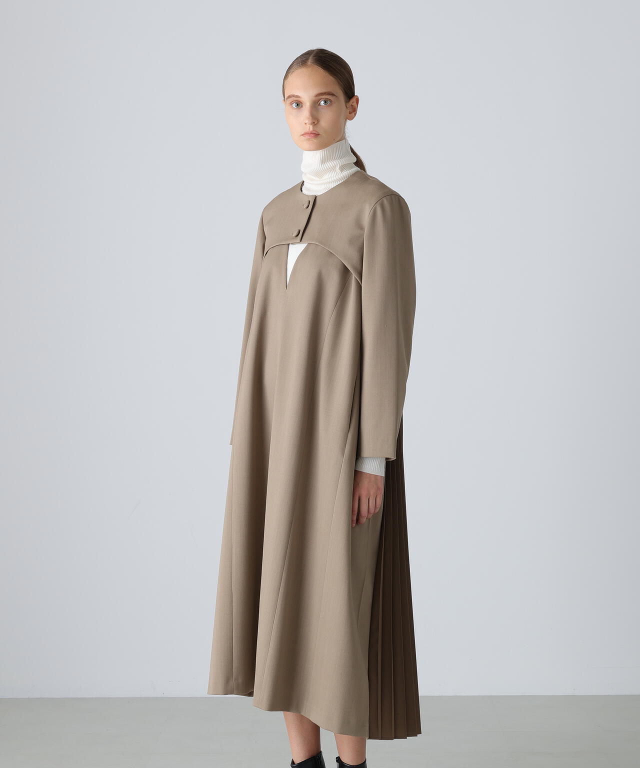 新品タグ付き♢ADORE アドーア♢セットアップ風　ドッキングワンピース　半袖 新品タグ付き♢ADORE アドーア♢セットアップ風 ドッキングワンピース 半袖