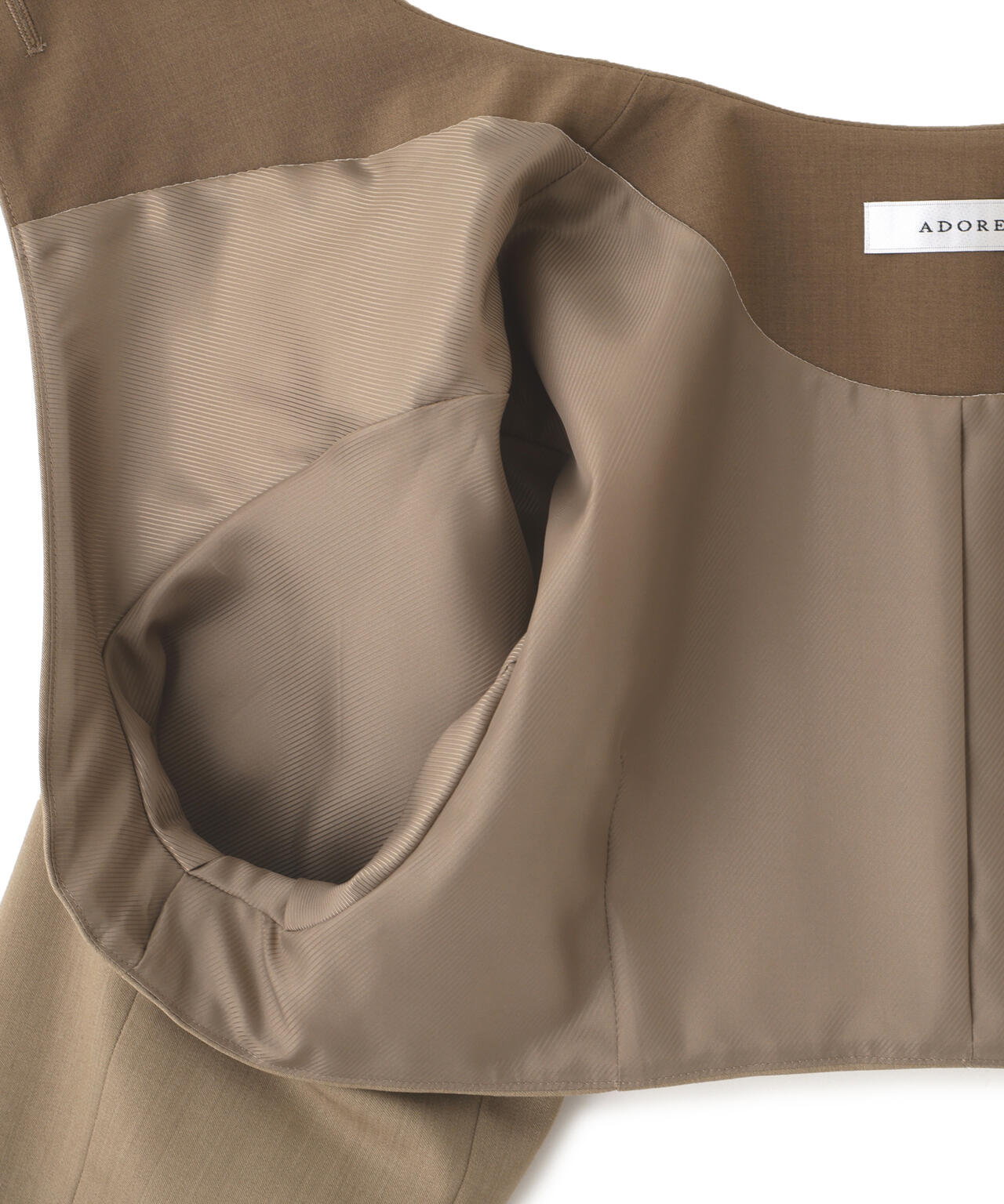 コンパクトベネシャンワンピース