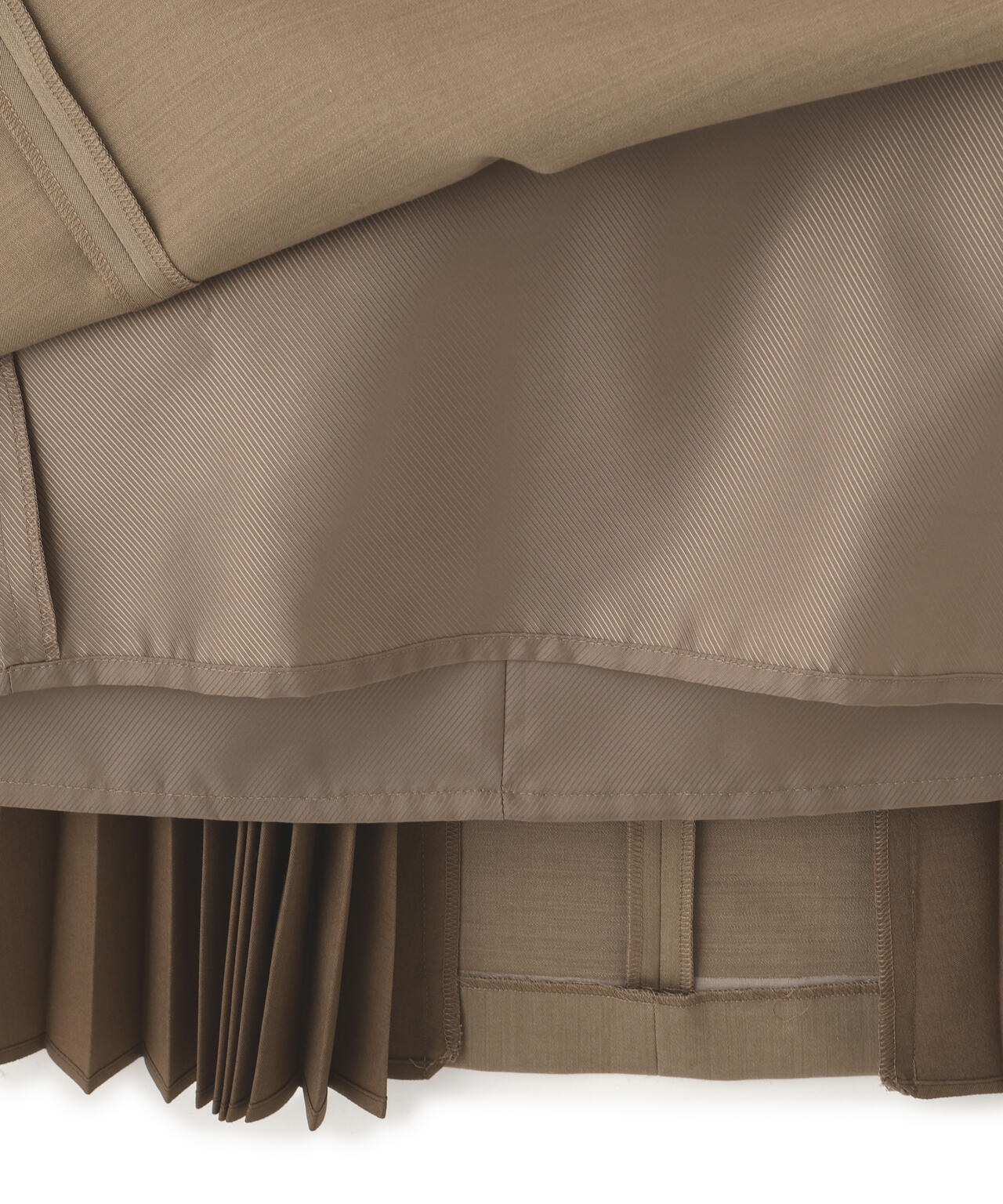 コンパクトベネシャンワンピース