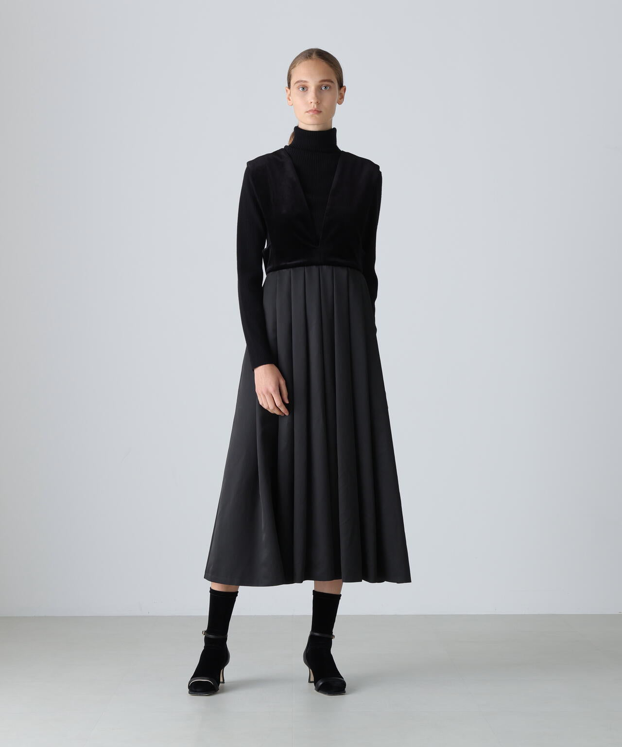 ハイフォルムタフタワンピース