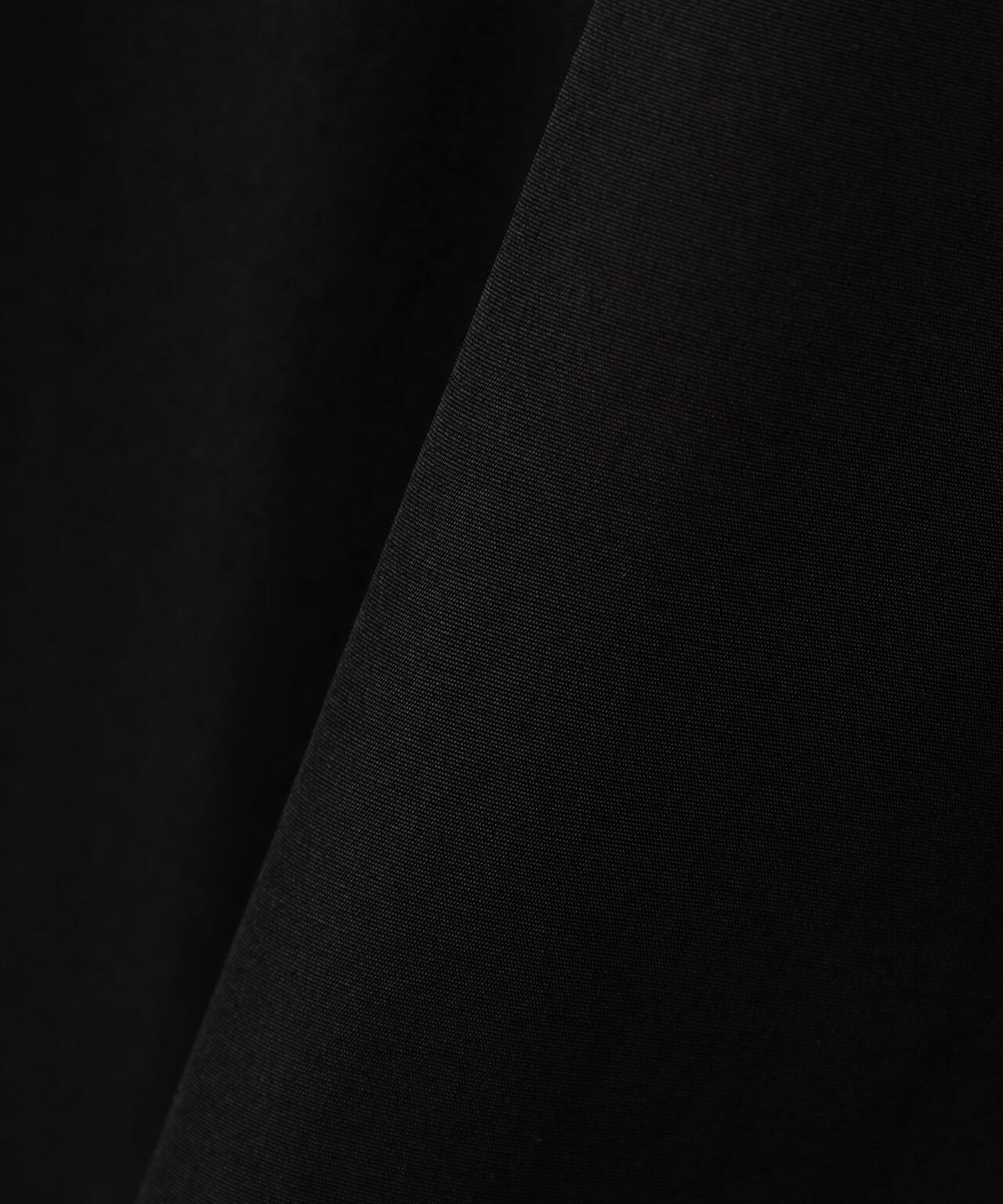 シルキークリスピークロスワンピース | ADORE（アドーア） ｜【公式