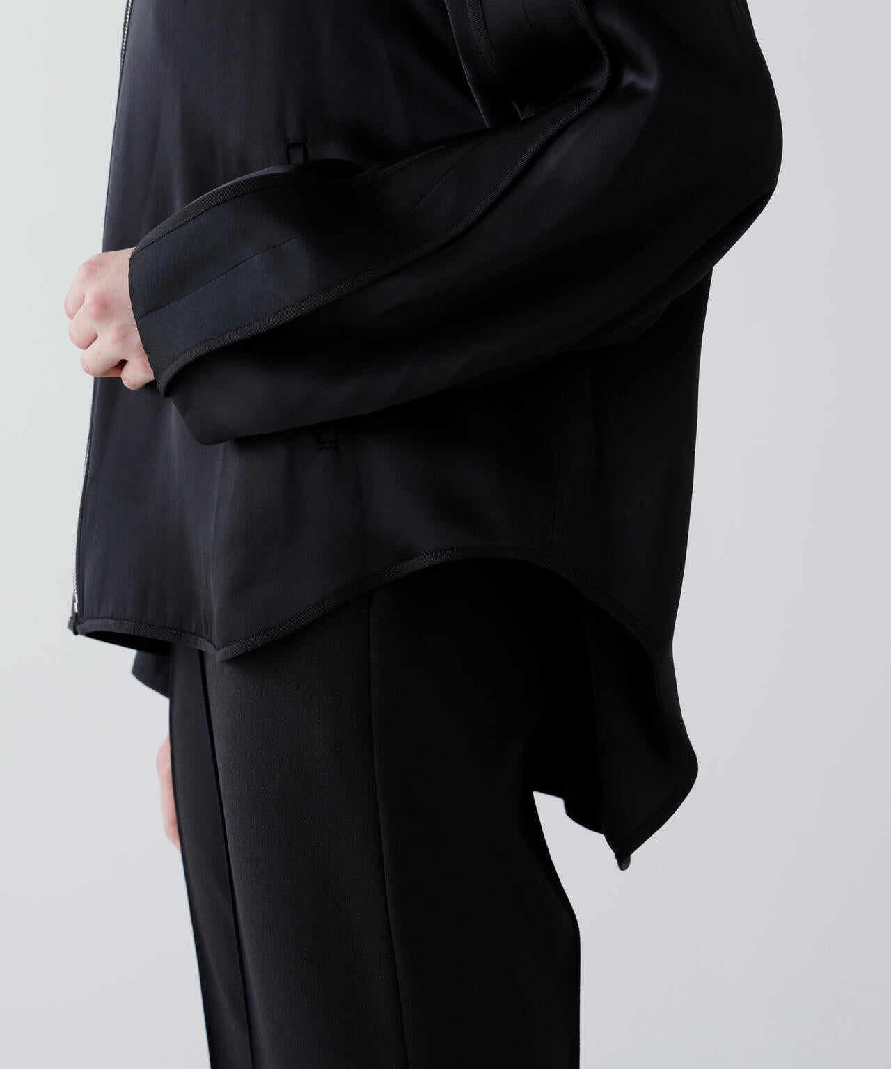 リュクスサテンジャケット | ADORE（アドーア） ｜【公式】通販mix