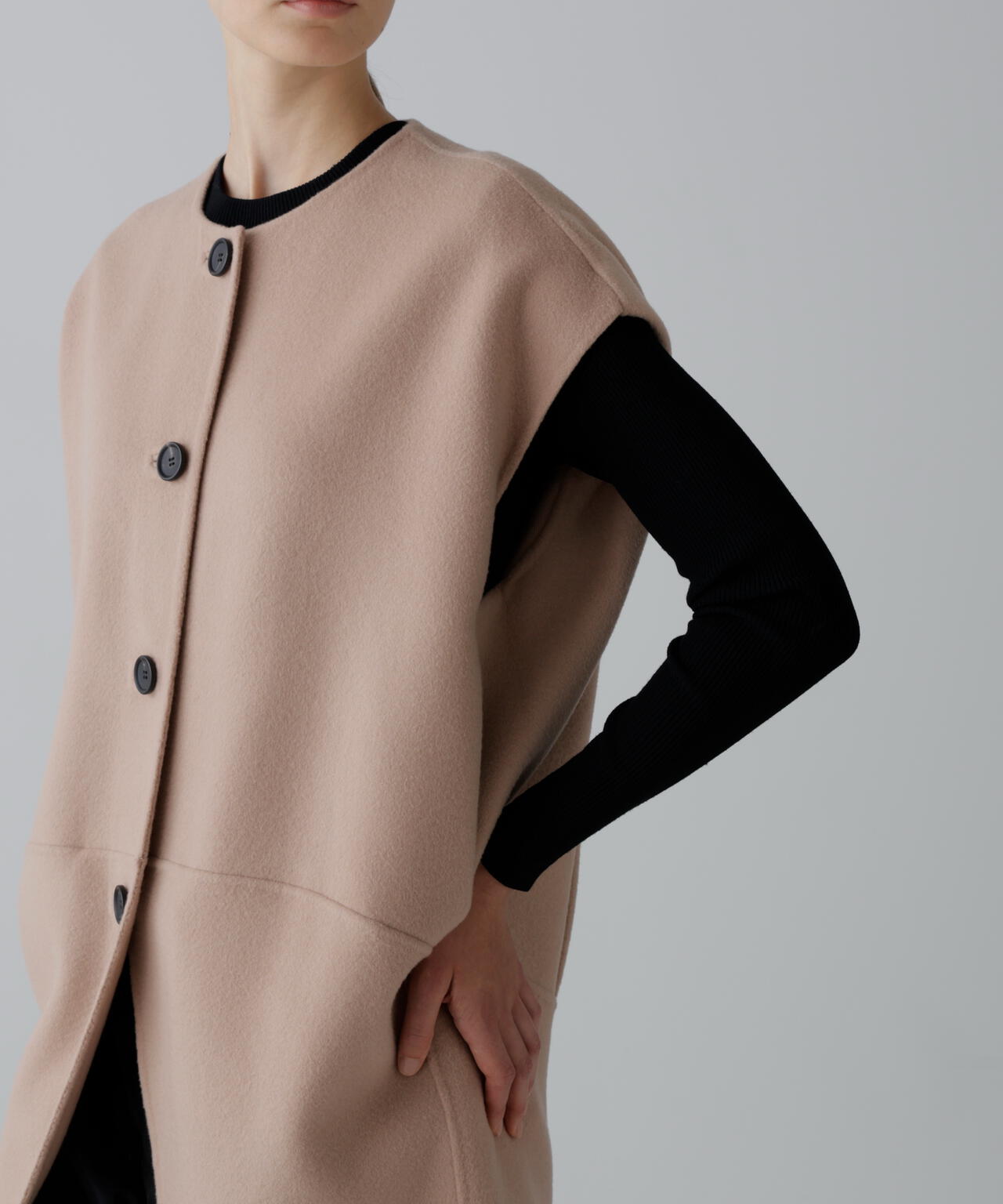 23AW✨美品 アドーア ソリッドウール リバージャケットジレ ベスト 38 23AW✨美品 アドーア ソリッドウール リバージャケットジレ