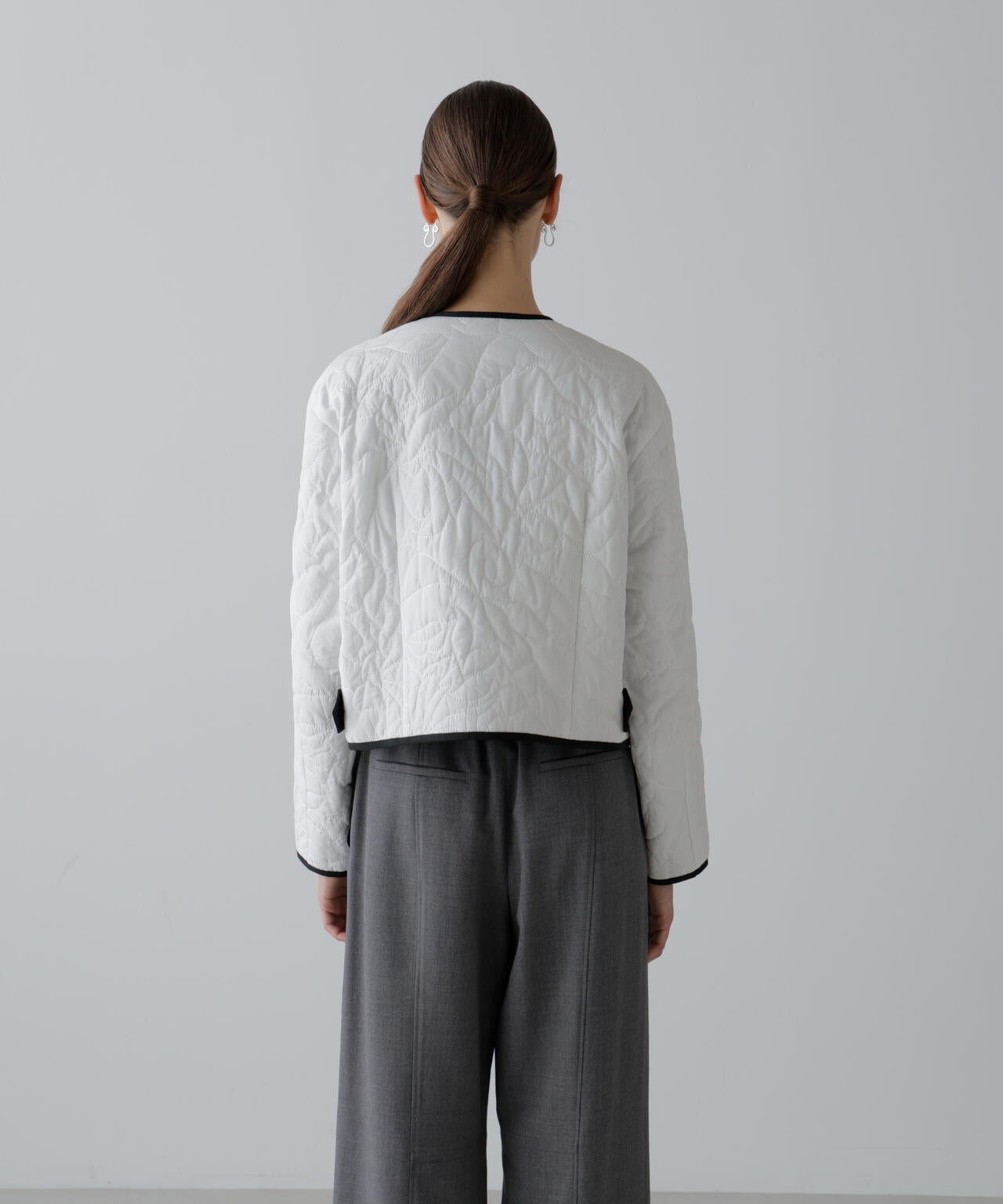 美品 アドーア ADORE キルティング ノーカラージャケット キルト 入学式 美品 アドーア ADORE キルティング ノーカラージャケット キルト