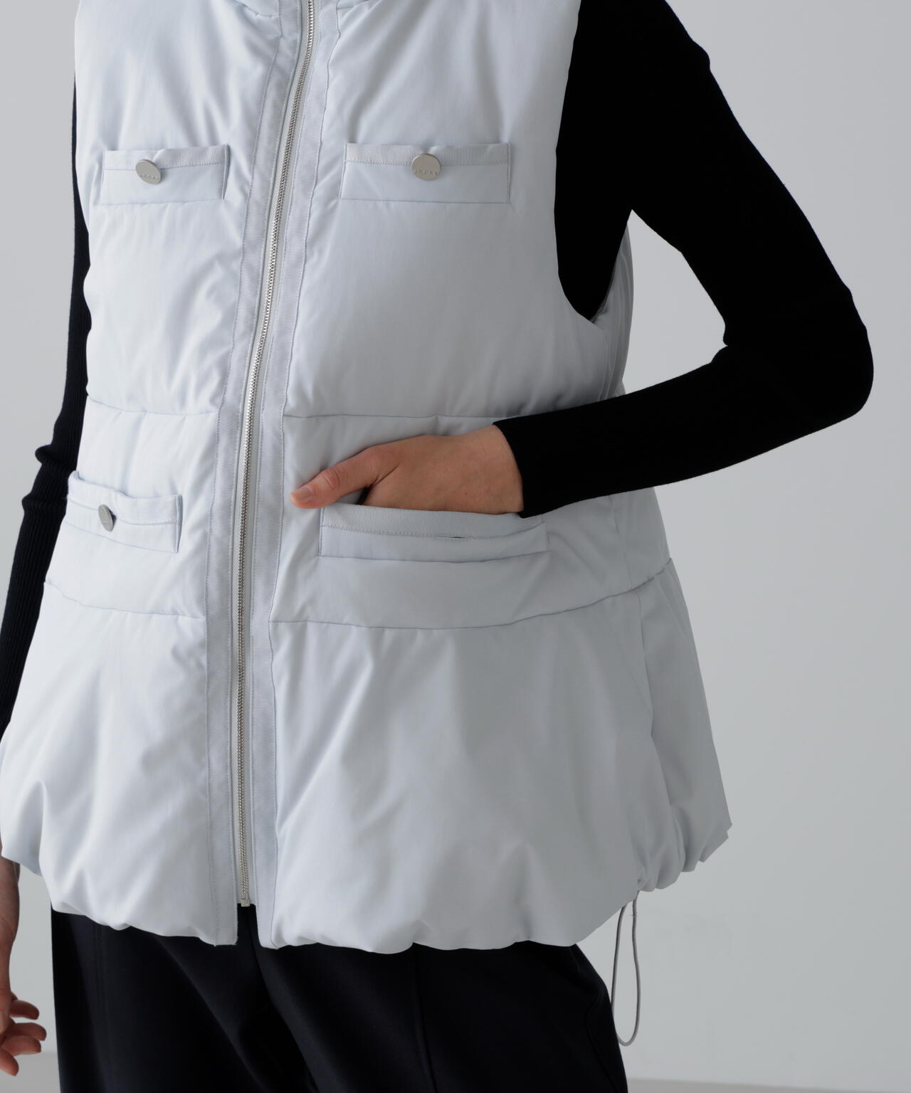 パデッドダウンベスト