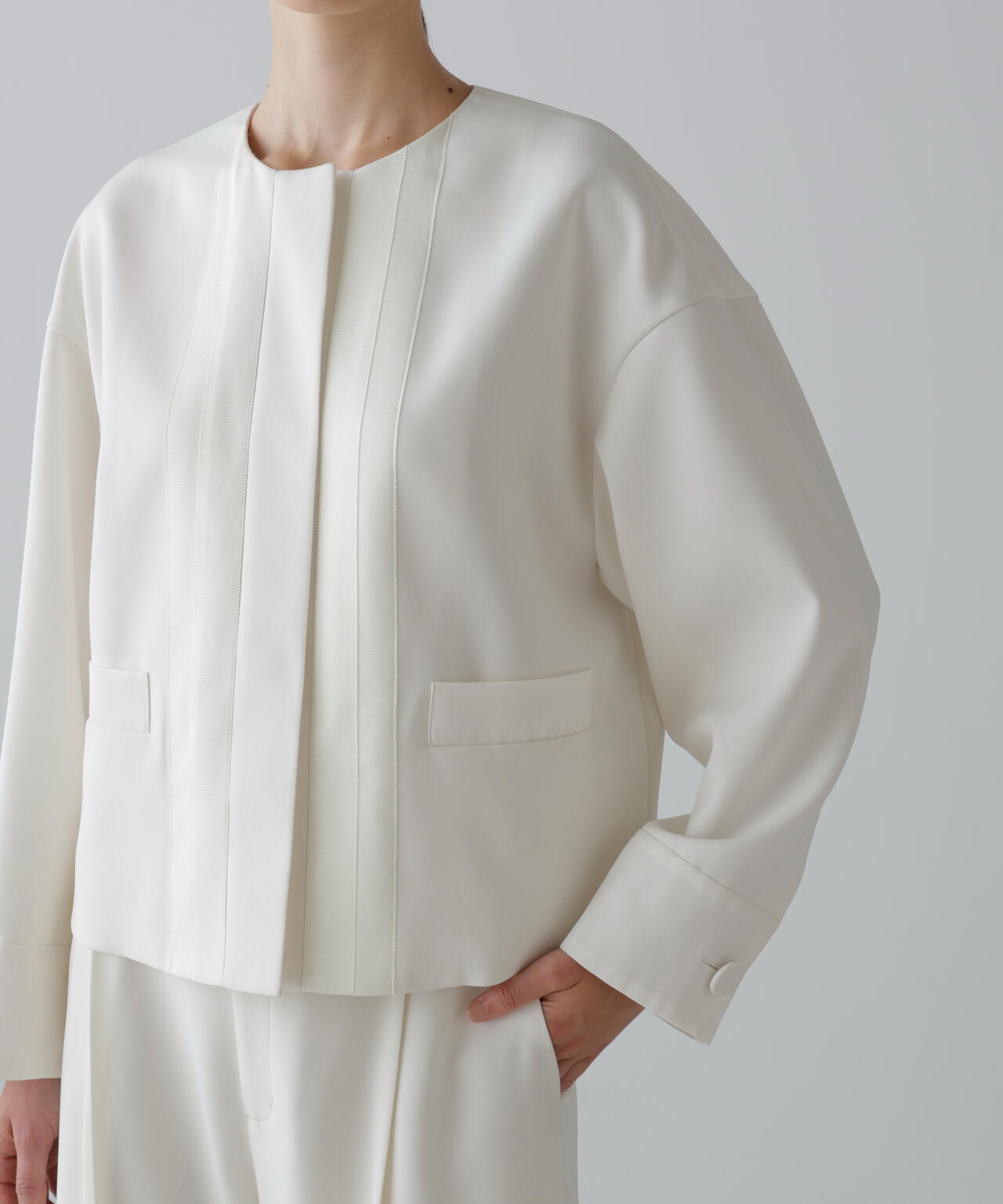 ストレッチジョーゼットジャケット