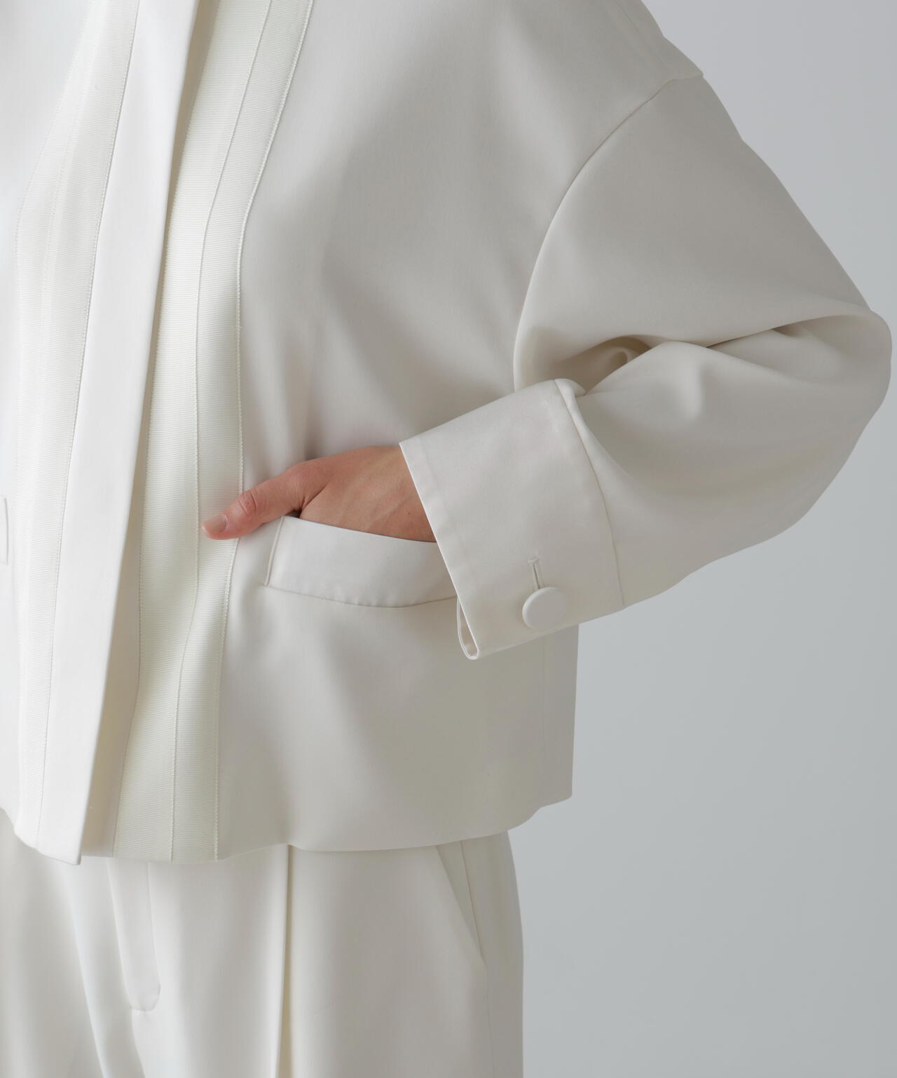 ストレッチジョーゼットジャケット