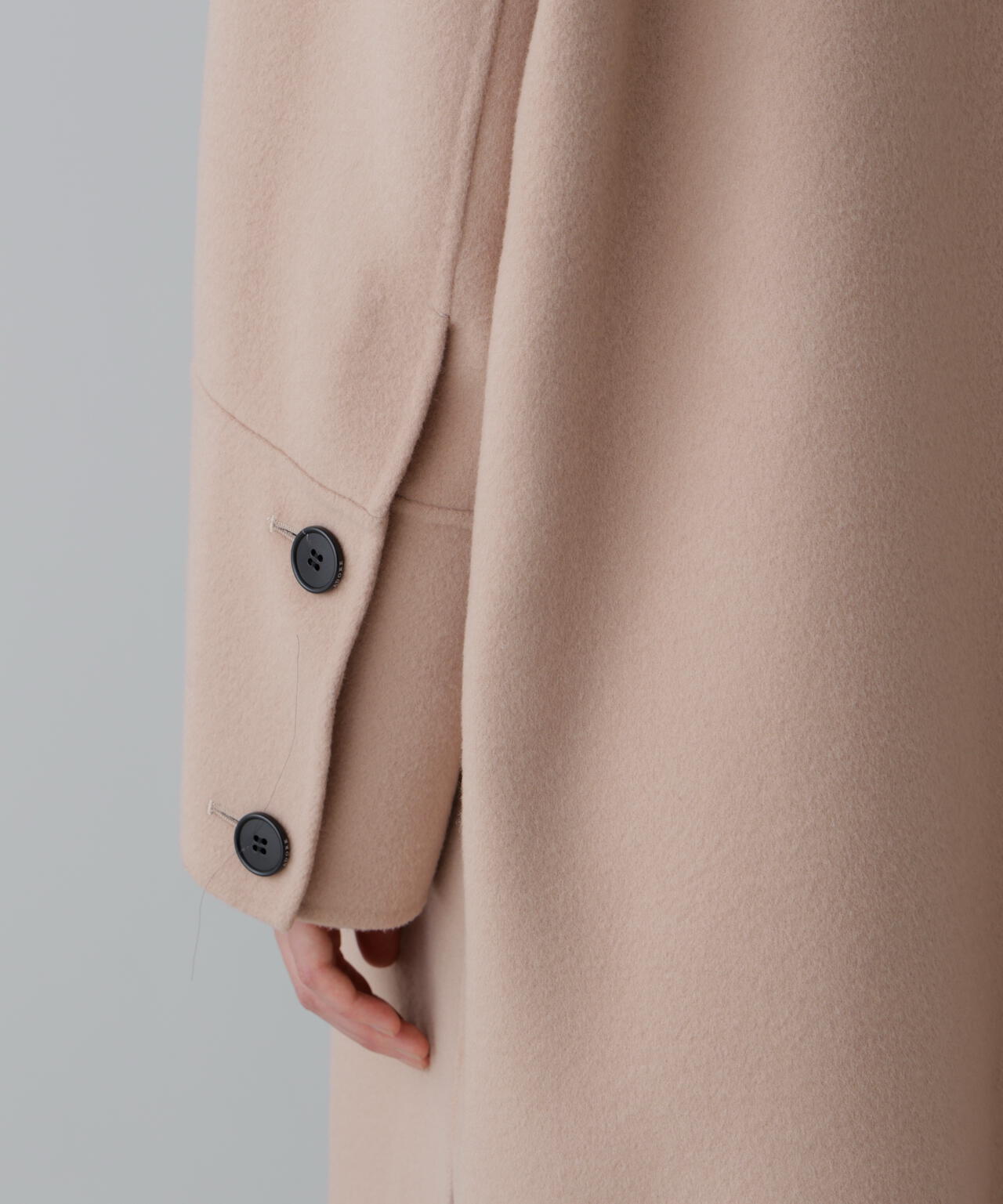 ソリッドウールリバーノーカラーコート | ADORE（アドーア