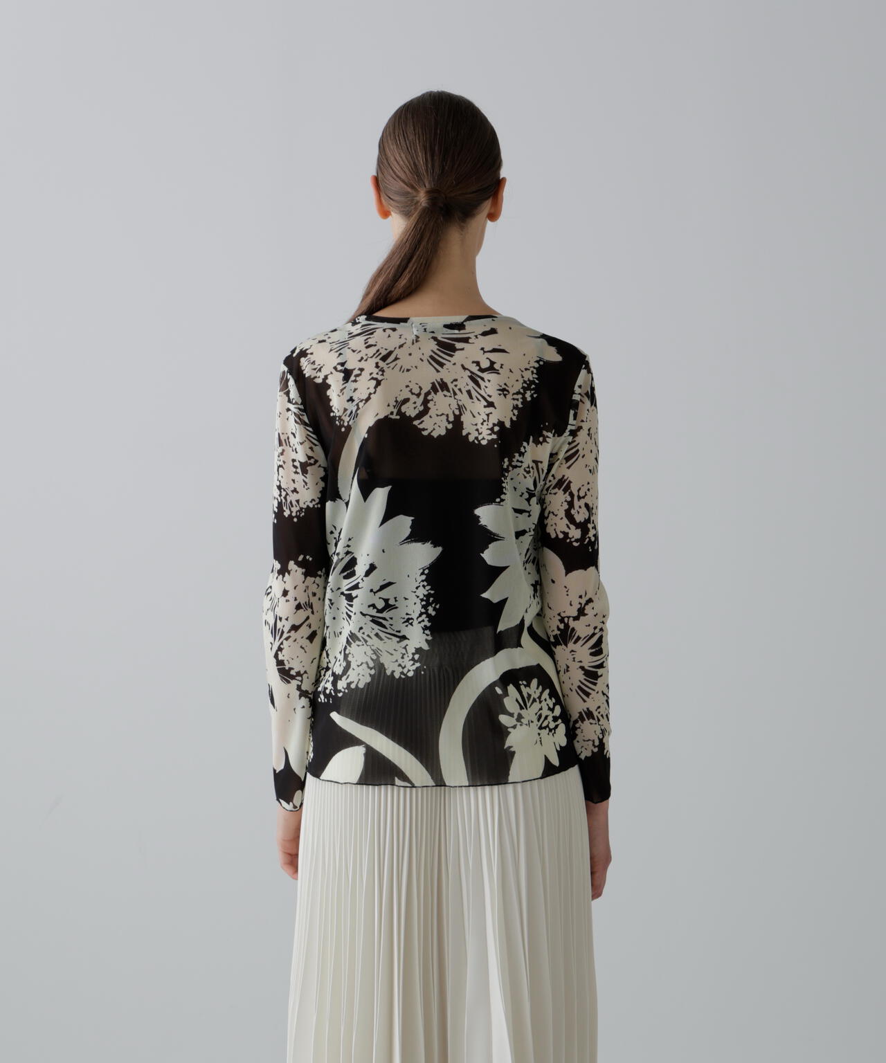 はるたくページ フローラルプリントカットソー | ADORE(アドーア) |【公式