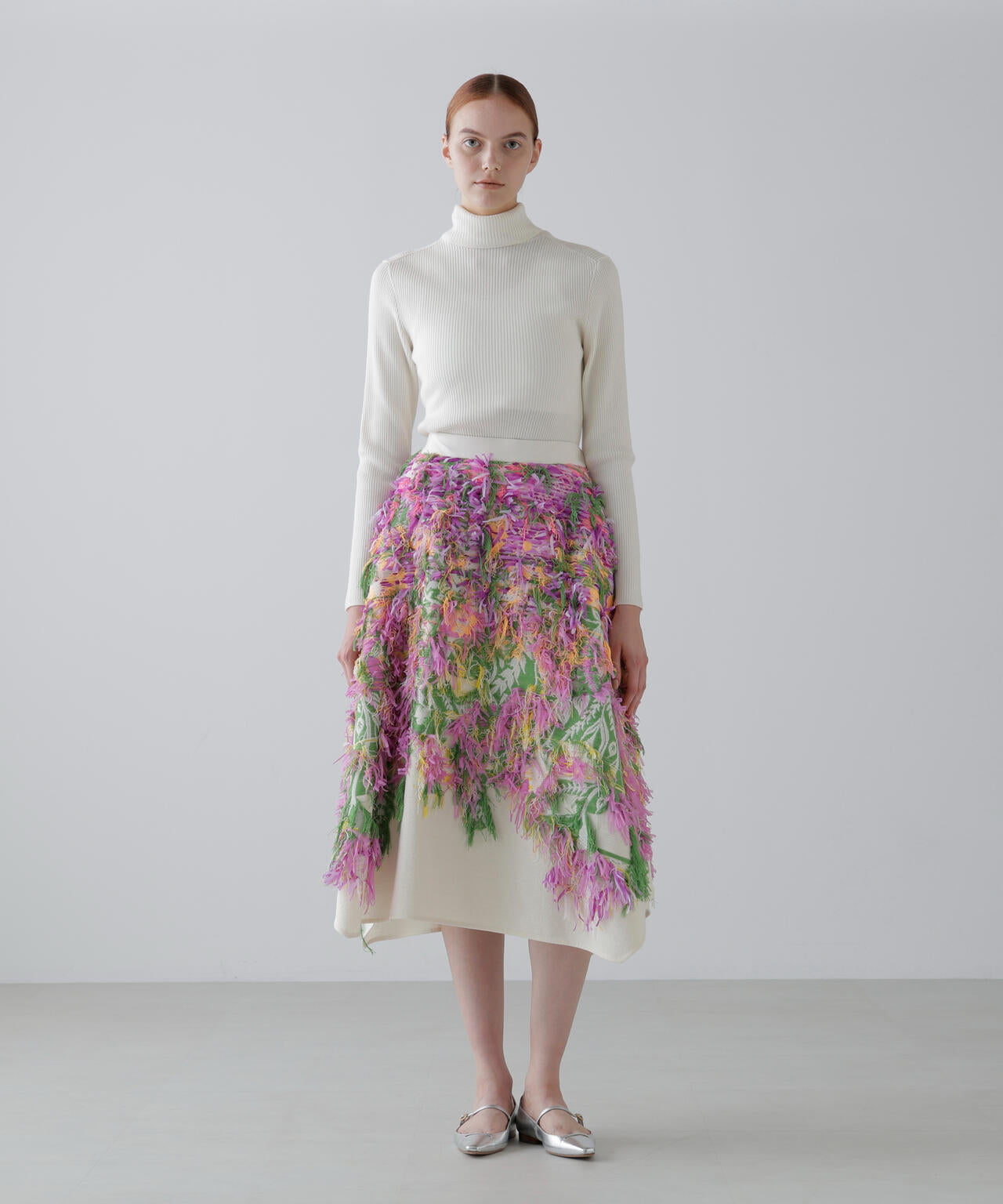 ベーシックタートルニット