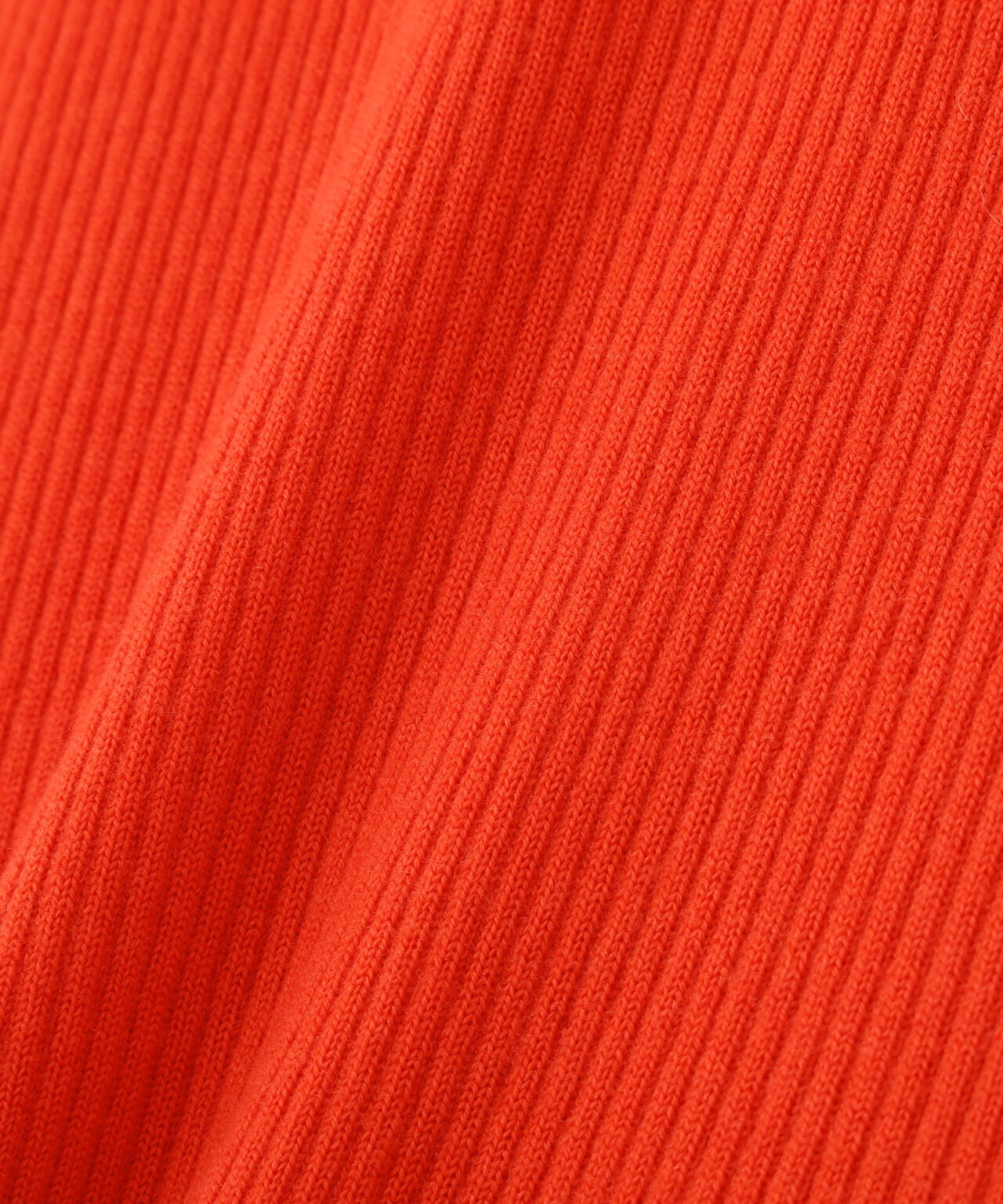 ベーシックタートルニット