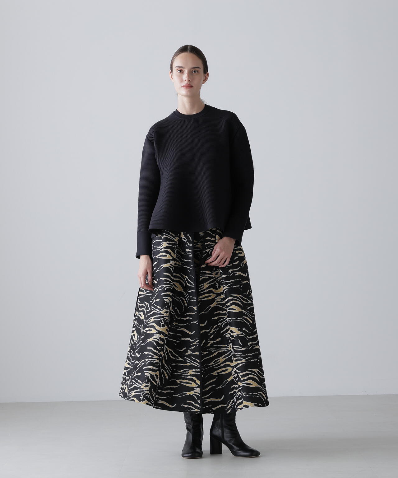 20周年記念＞フレアニットプルオーバー | ADORE（アドーア） ｜【公式