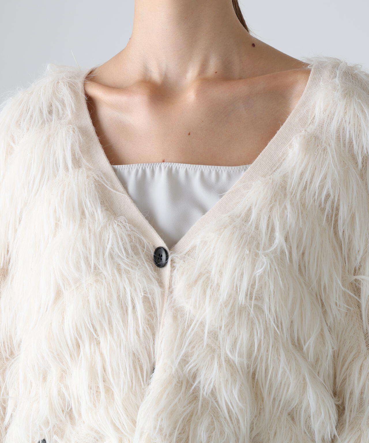 リオーネニットカーディガン