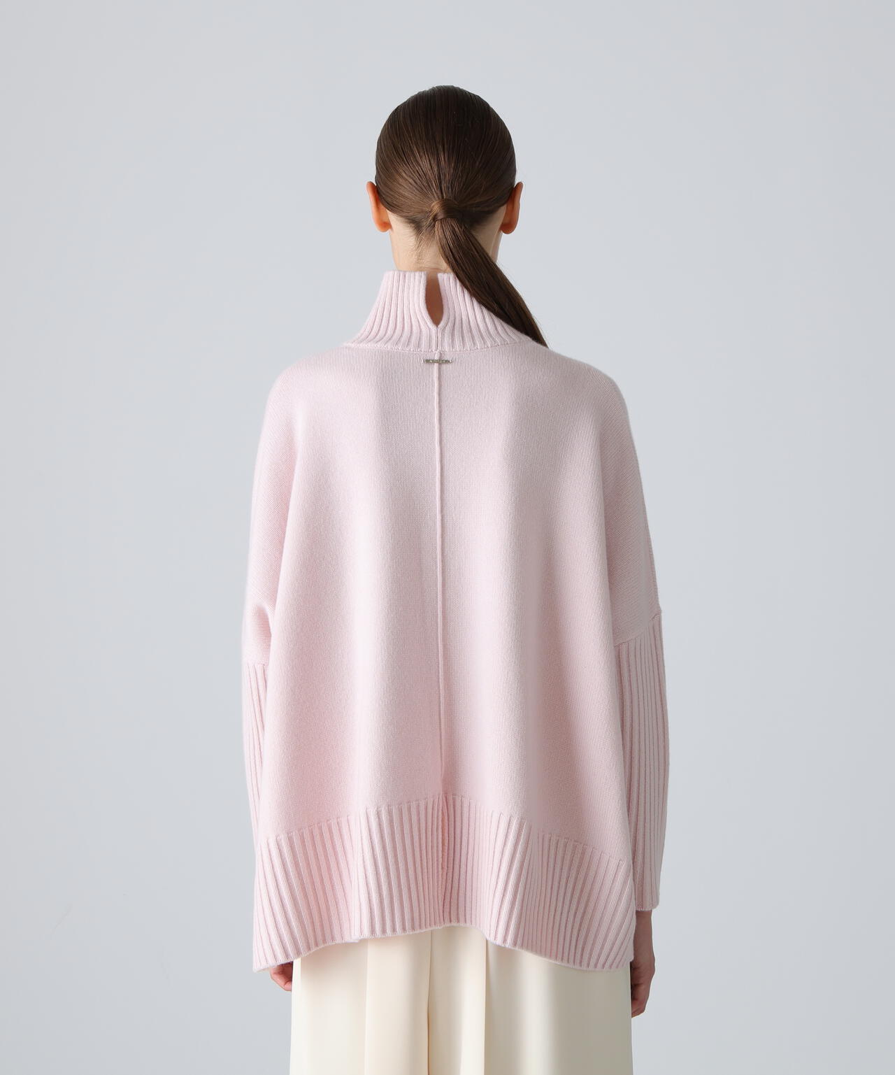 ピュアカシミヤニット