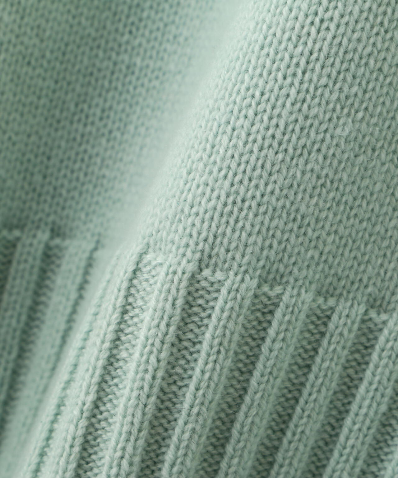 ピュアカシミヤニット