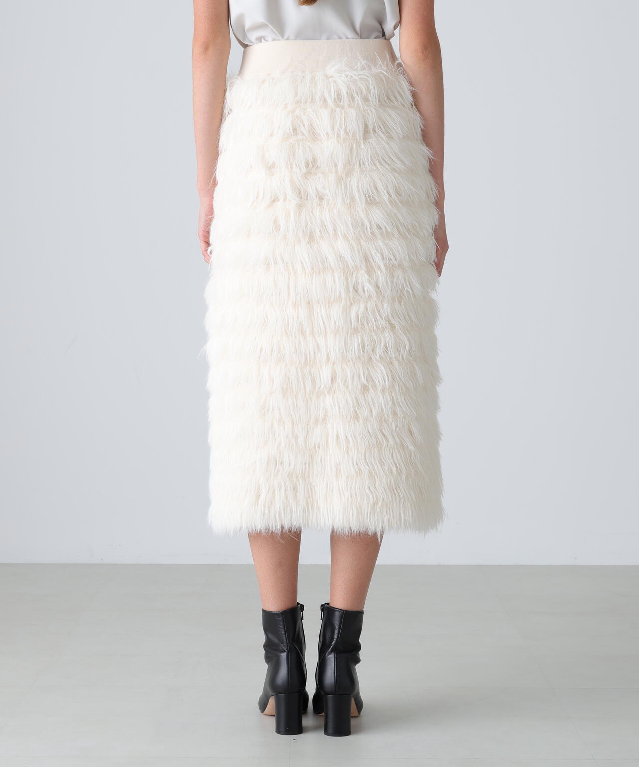 リオーネニットスカート | ADORE（アドーア） ｜【公式】通販mix.tokyo