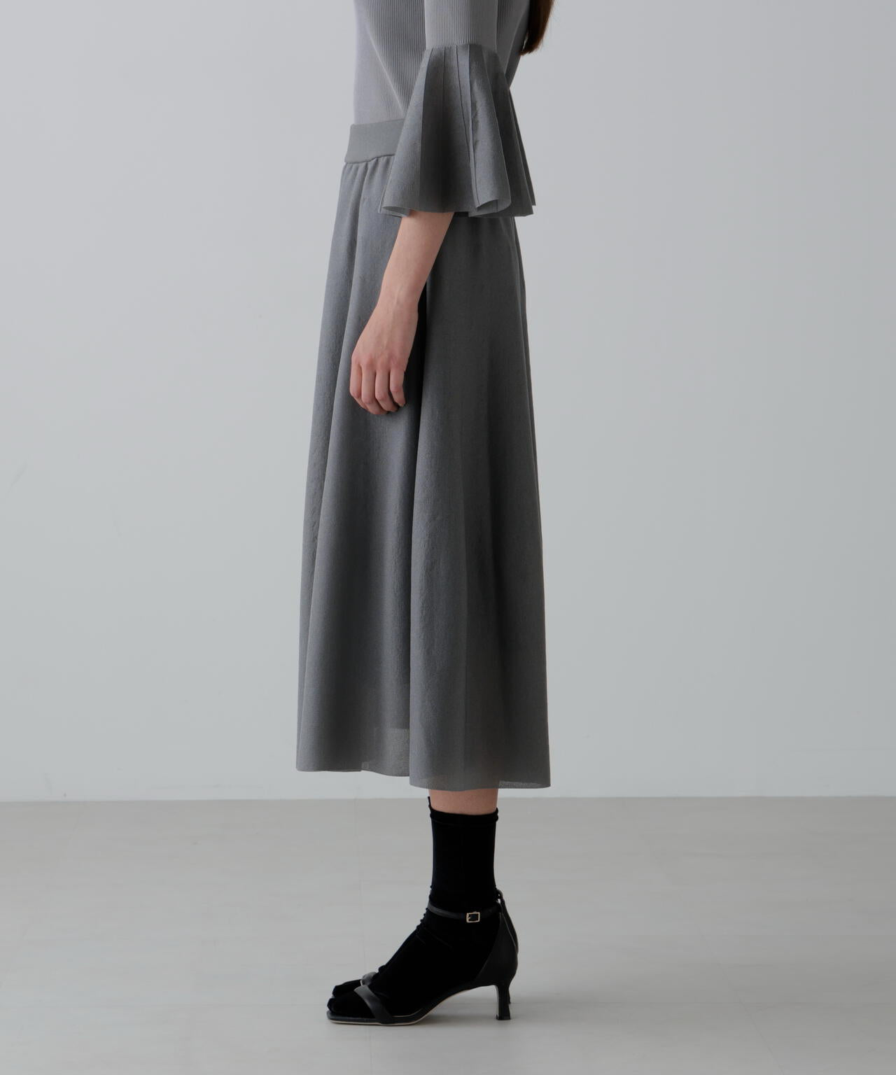 2024 ADOREシアースカラップスカート定価57200 2024 ADOREシアースカラップスカート定価57200 - メルカリ