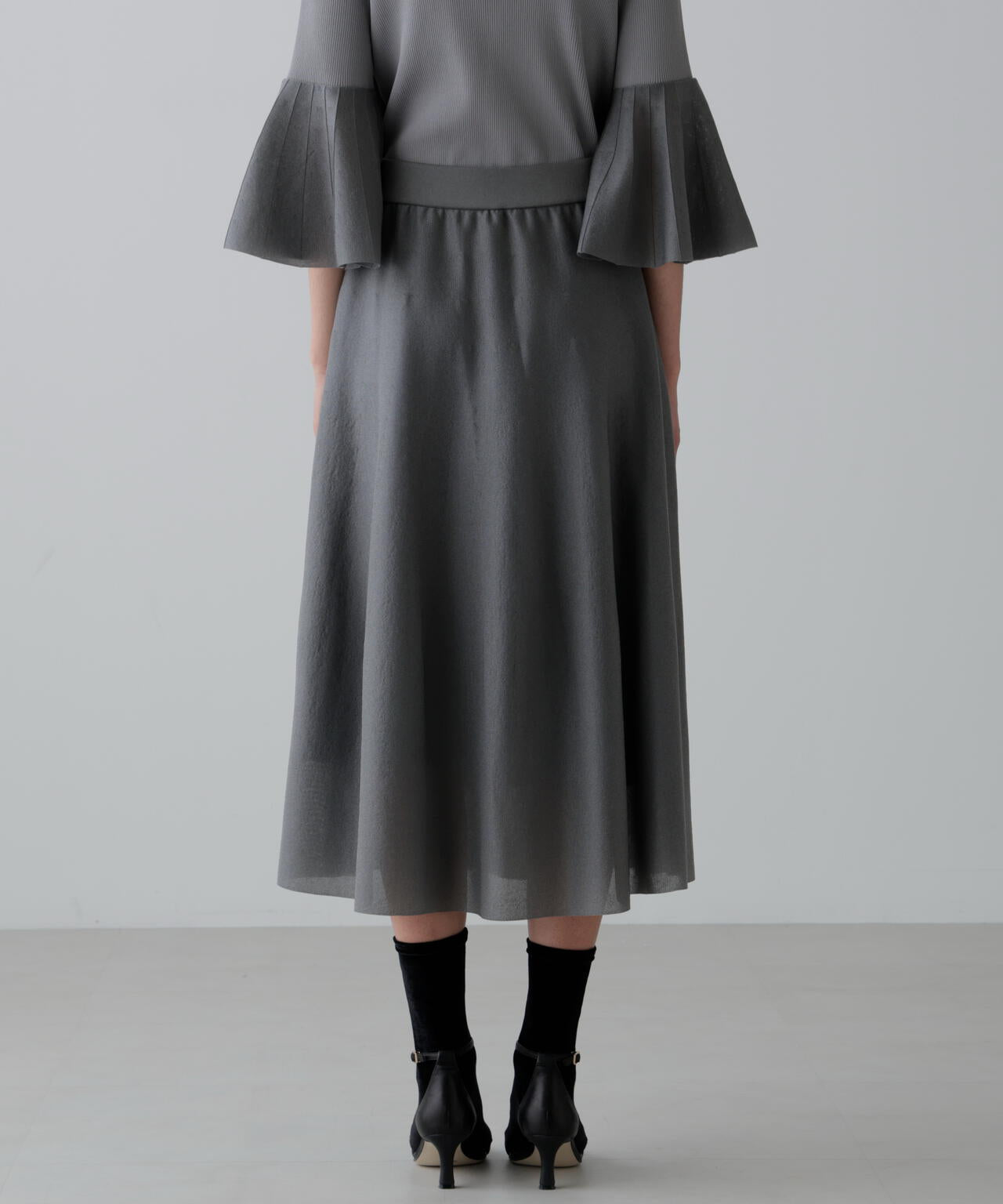 アドーア トップス&スカート 38 シアーフォルムドニットスカート | ADORE（アドーア） ｜【公式