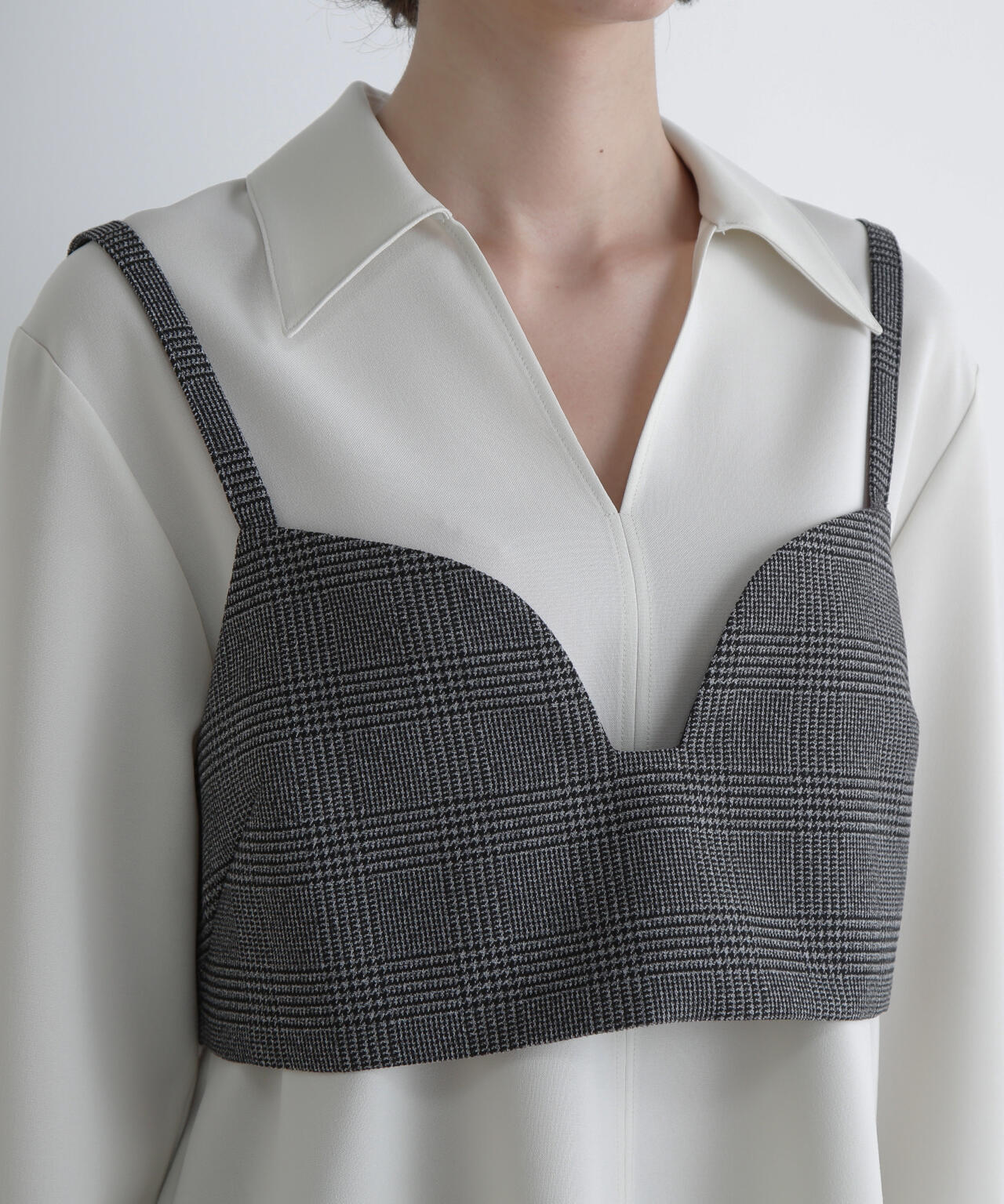 ＜UNiPH＞テックツィードブラウス