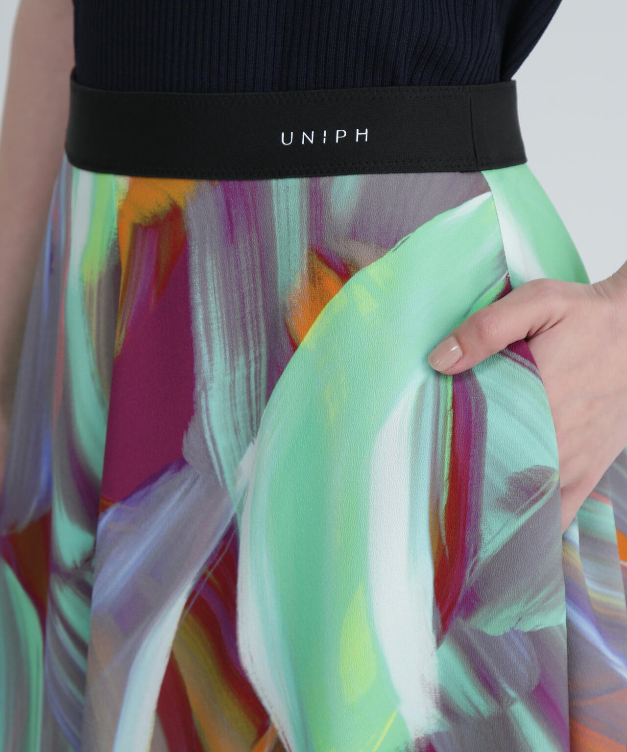 4f785829-c3fc-55ce-aade-4001838ba209_Image