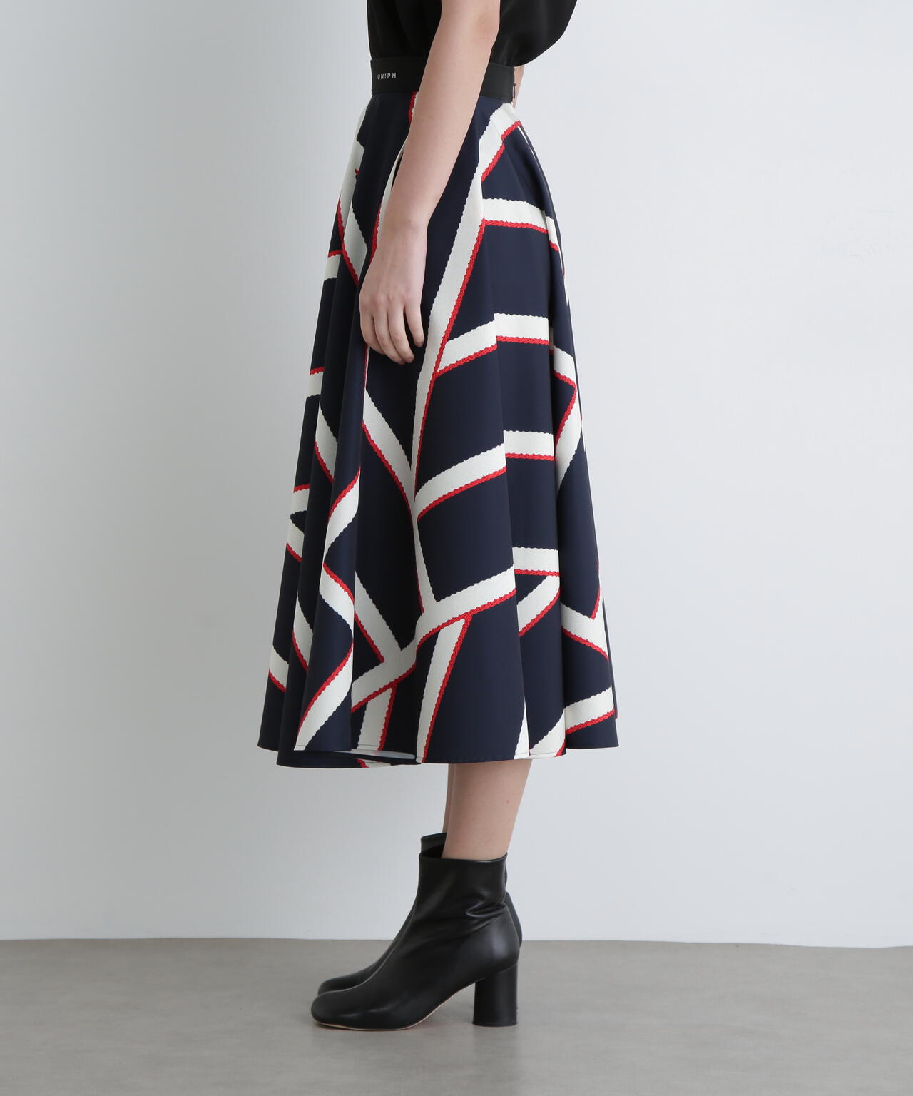 ＜UNiPH＞オブリークプリントスカート