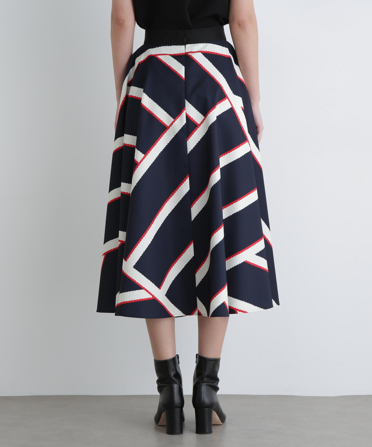 ＜UNiPH＞オブリークプリントスカート