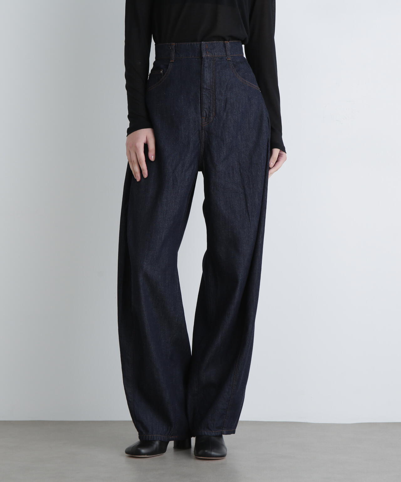 UNiPH＞バレルデニムパンツ | ADORE（アドーア） ｜【公式】通販mix