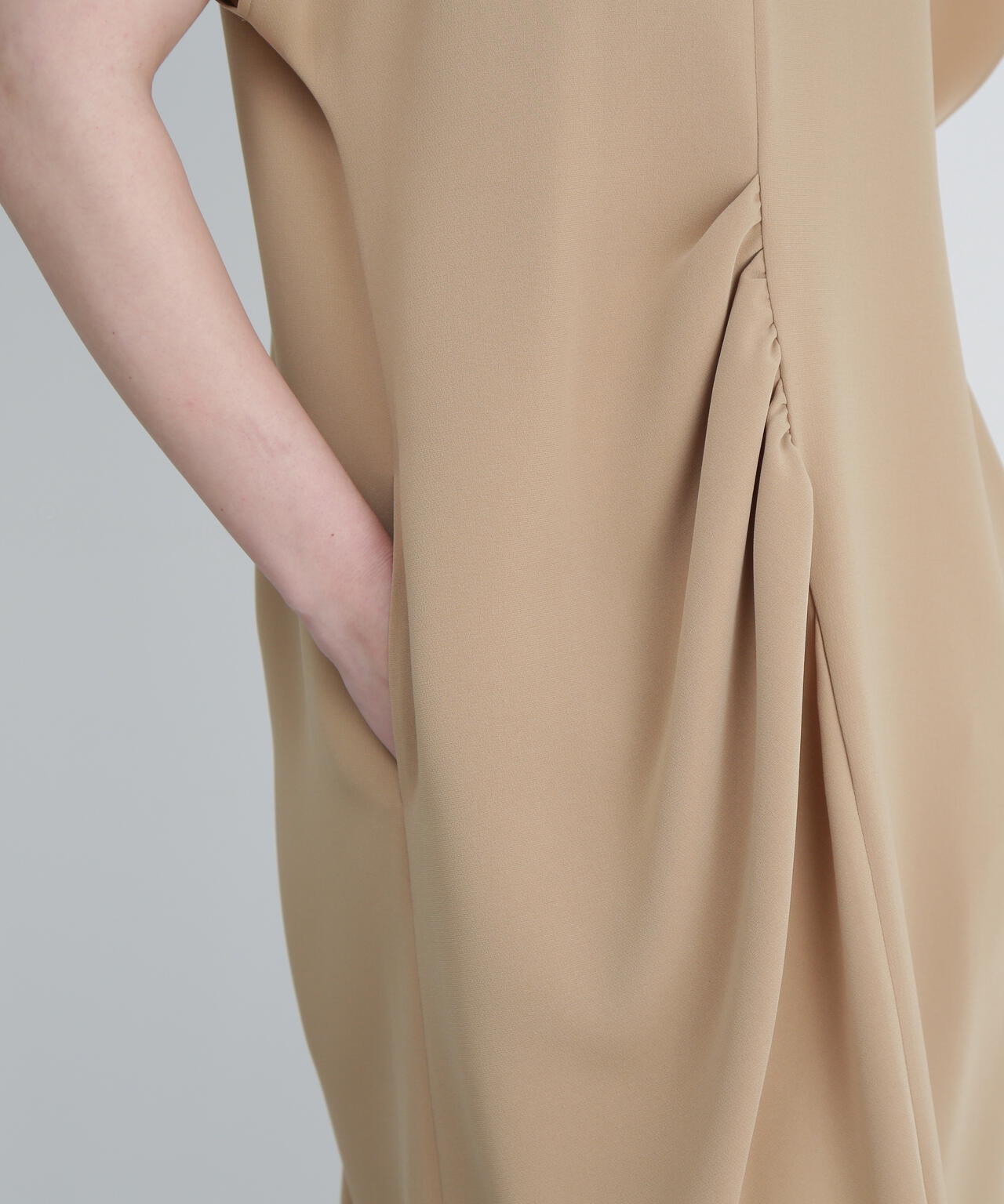 UNiPH＞エアリーダブルクロスワンピース | ADORE（アドーア） ｜【公式