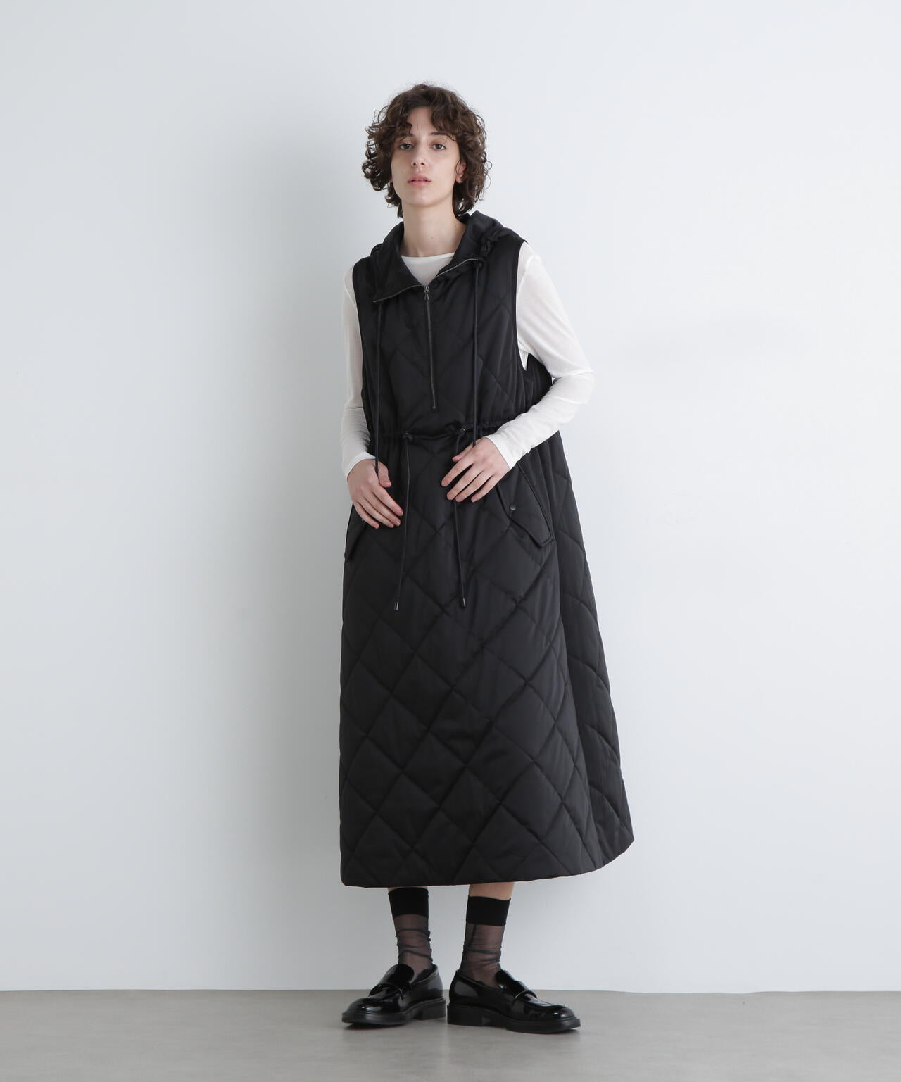 UNiPH＞ブライトキルティングワンピース | ADORE（アドーア） ｜【公式