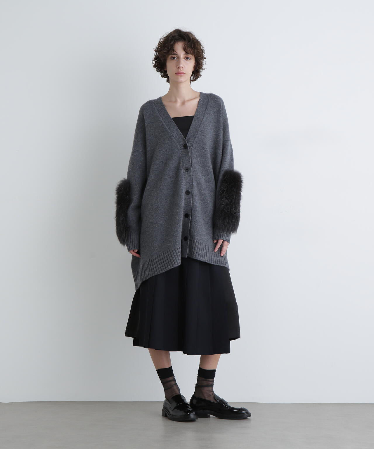 ♡極美品♡ ADORE アドーア　カーディガン　ニット　オーバーサイズ　黒 ♡極美品♡ ADORE アドーア カーディガン ニット オーバーサイズ 黒