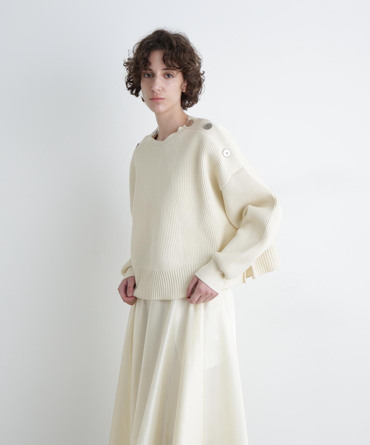 ＜UNiPH＞ボタンニットプルオーバー