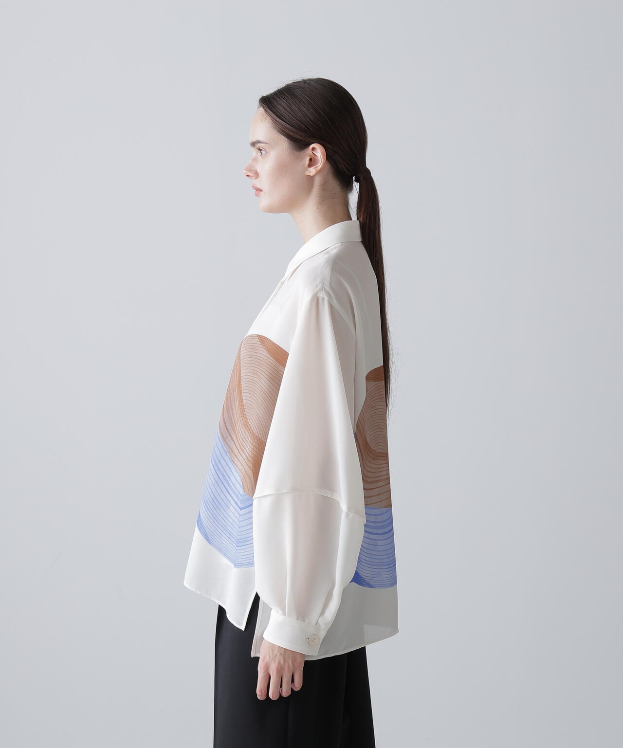 コントゥアープリントブラウス | ADORE（アドーア） ｜【公式】通販mix