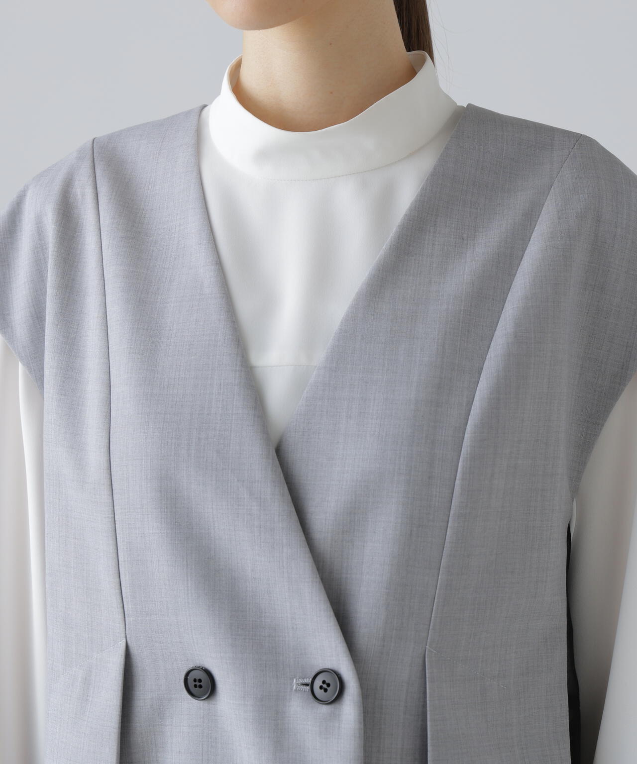 スマートトロピカルブラウス