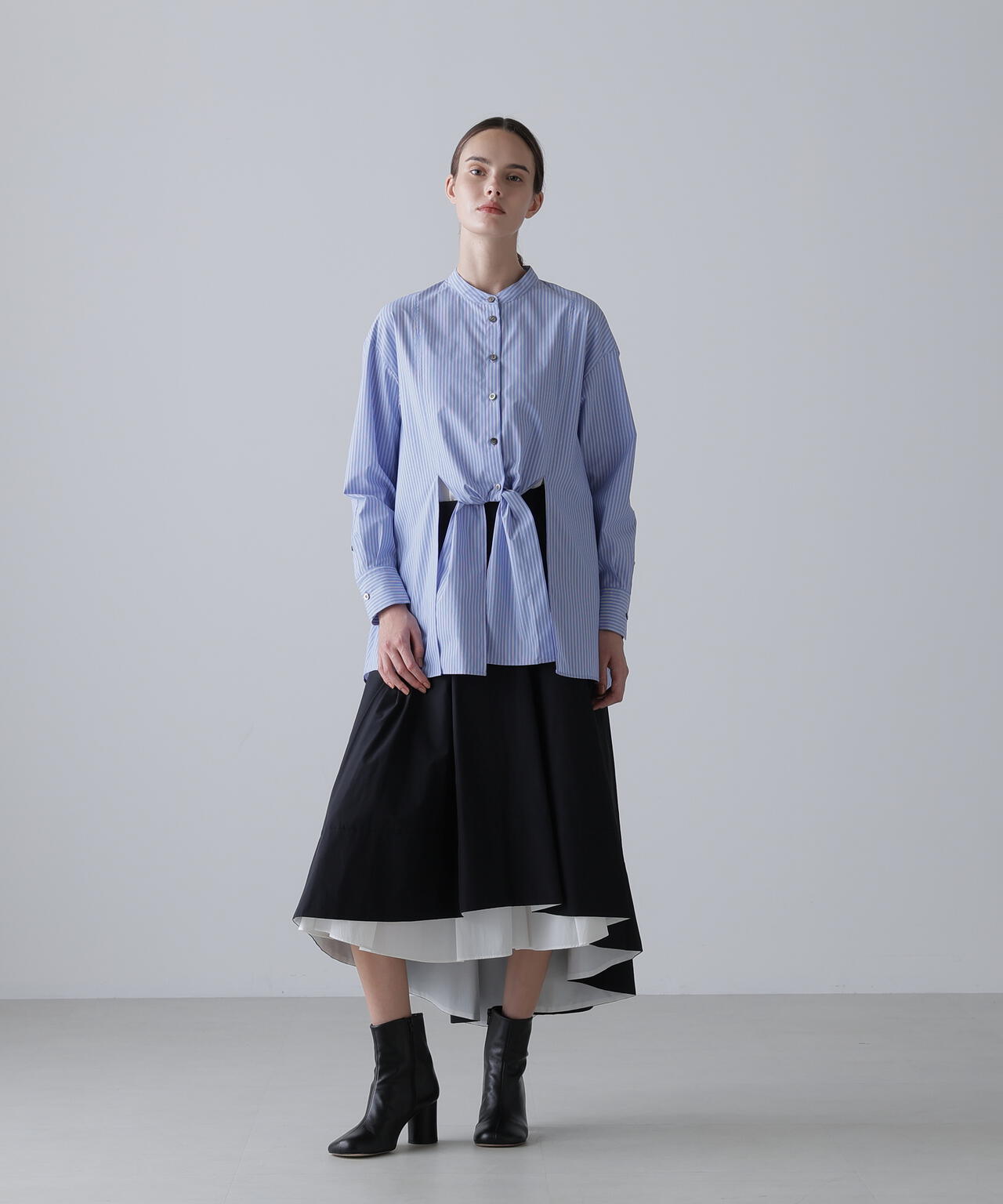 クリスピークロスブラウス | ADORE（アドーア） ｜【公式】通販mix