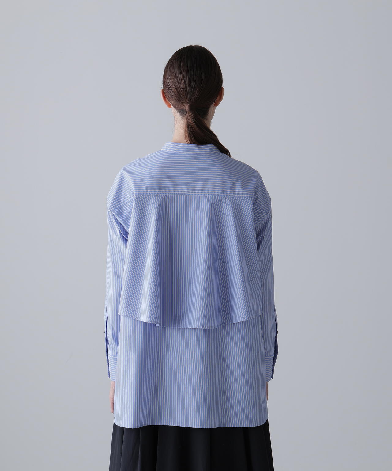 新品未使用 アドーア　クリスピークロスブラウス　ADORE 25年春夏完売品 クリスピークロスブラウス | ADORE（アドーア） ｜【公式】通販