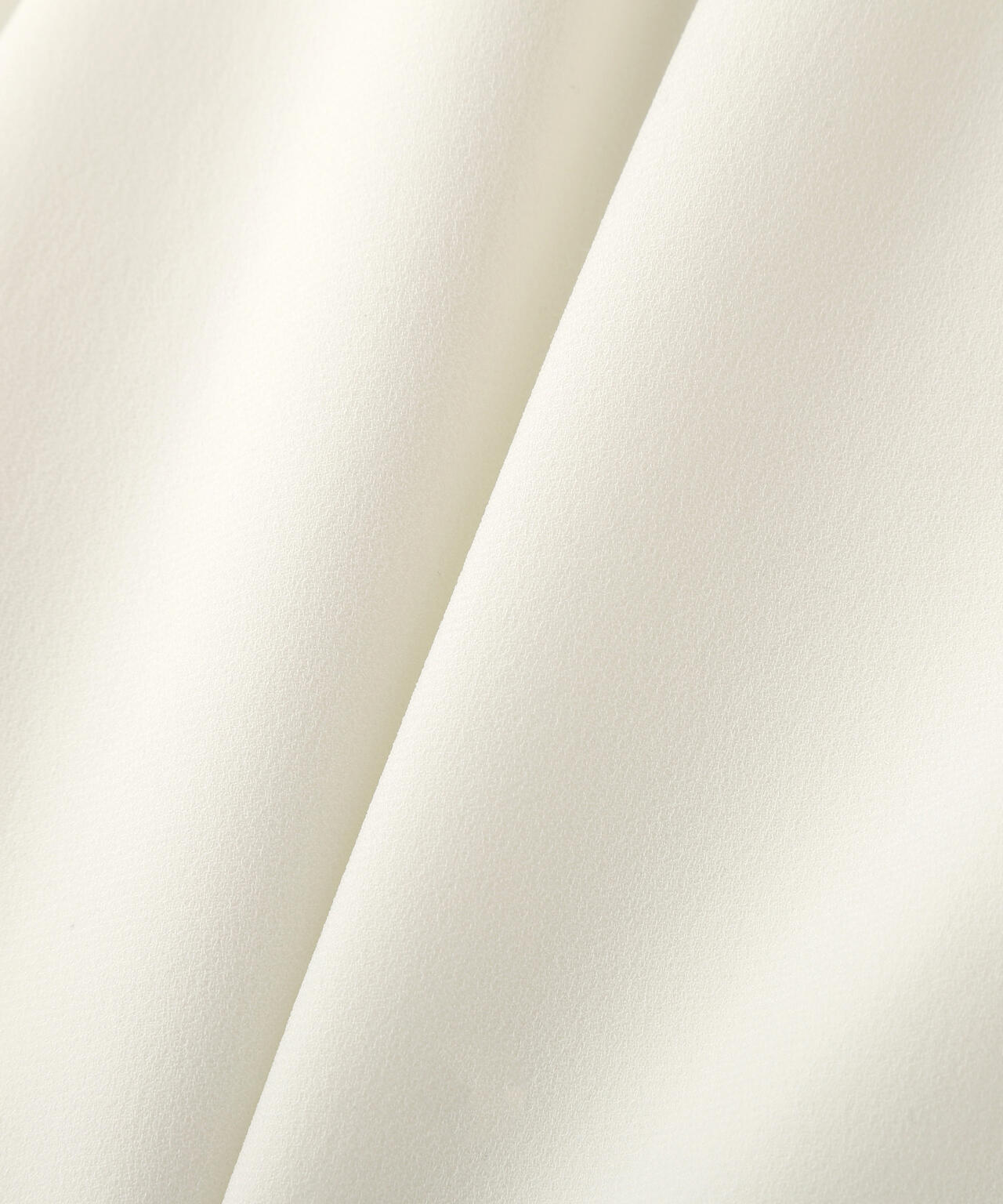 バックサテンジョーゼットＶネック