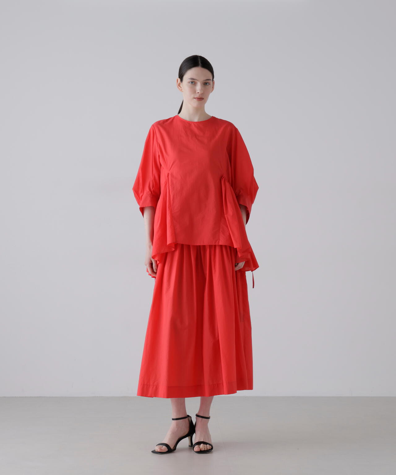 176cm B:80 W:60 H:88 着用サイズ：38