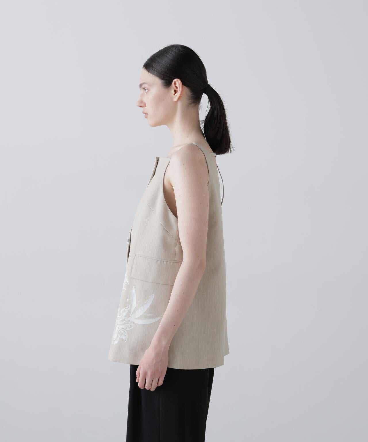 176cm B:80 W:60 H:88 着用サイズ：38